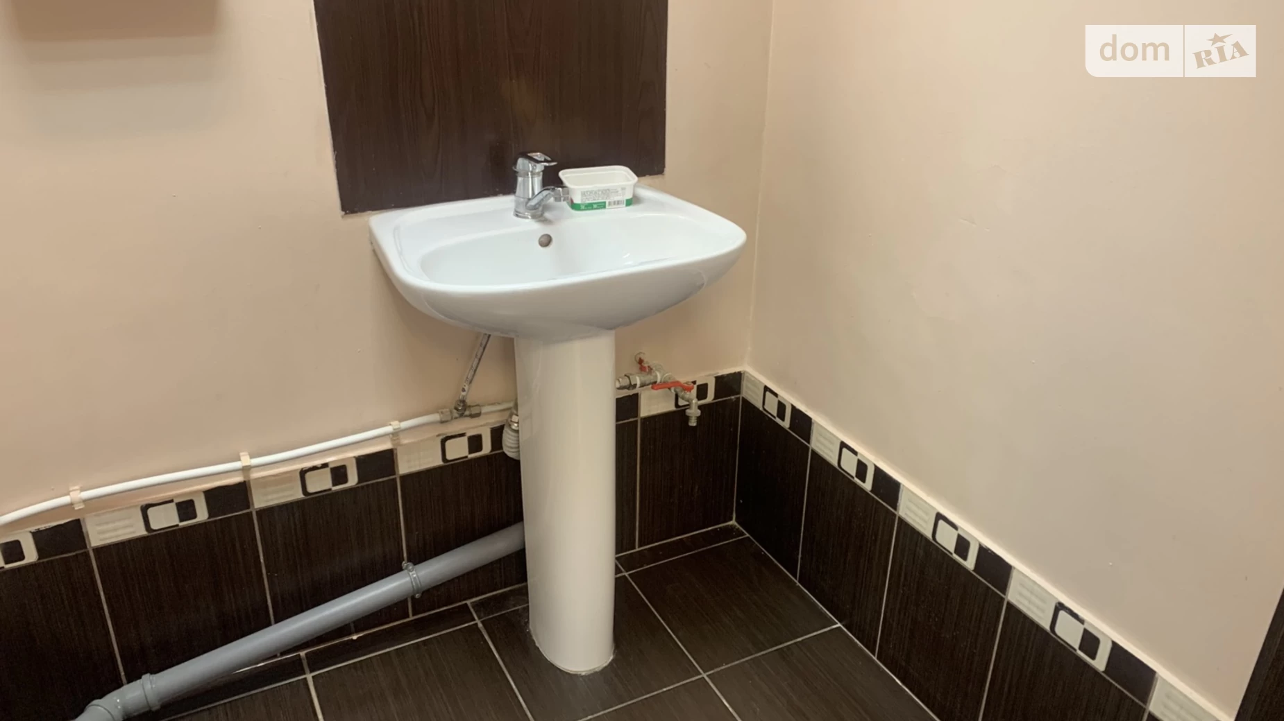 Продается офис 66 кв. м в бизнес-центре, цена: 36000 $ - фото 5
