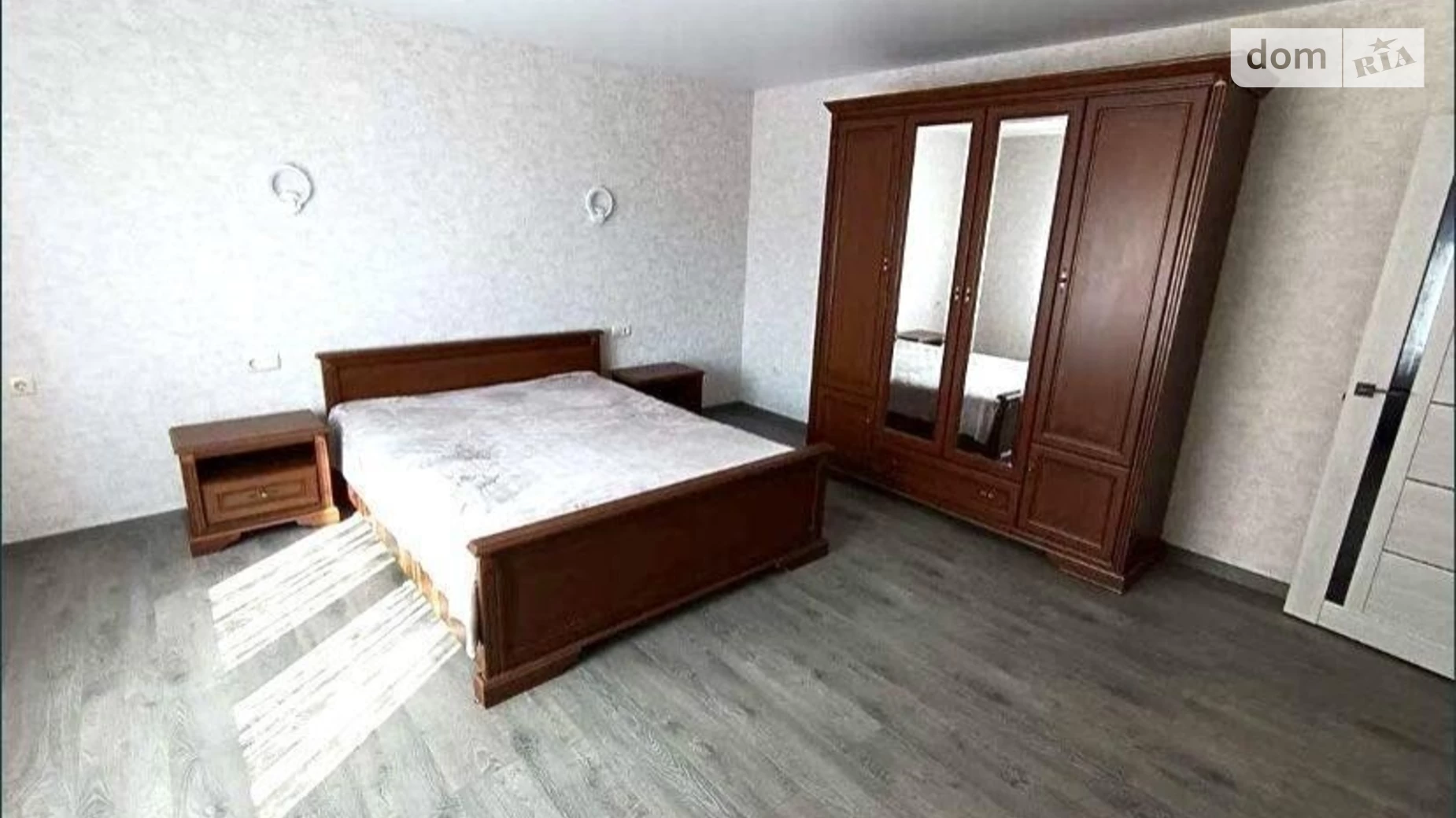 Продается 2-комнатная квартира 70 кв. м в Киеве, бул. Дарницкий, 8 - фото 2