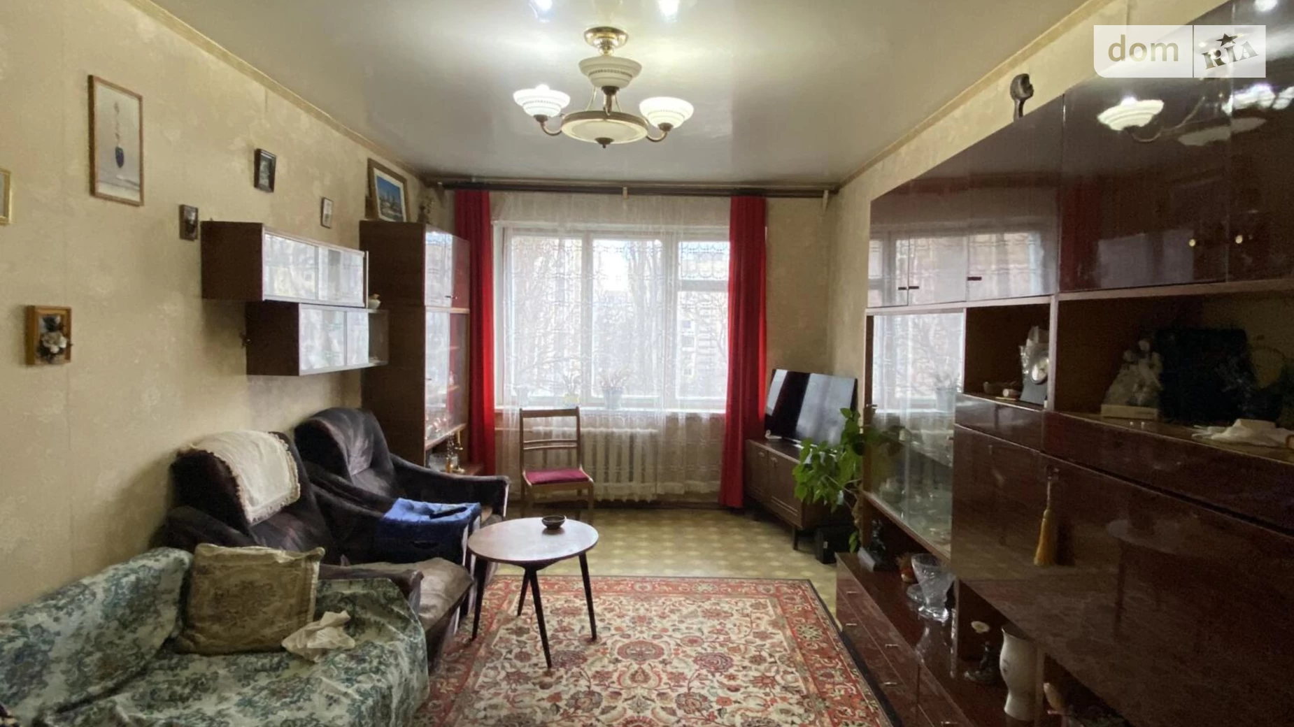 Продается 3-комнатная квартира 65 кв. м в Одессе, просп. Академика Глушко, 19