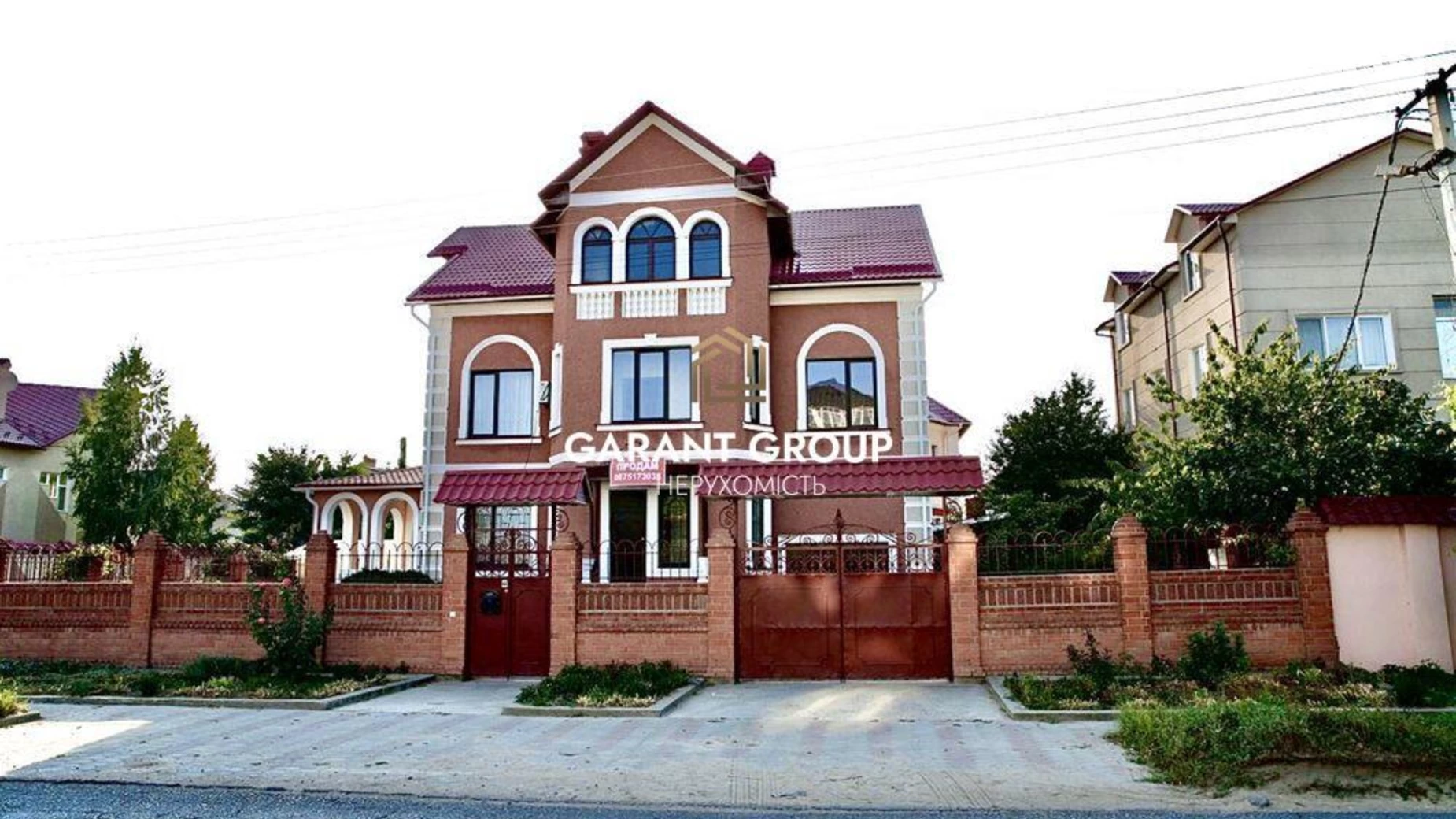 Продается дом на 2 этажа 340 кв. м с террасой, цена: 349999 $ - фото 2