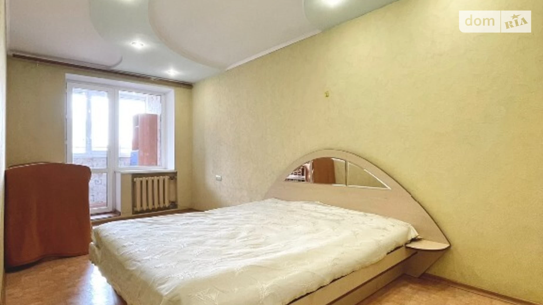 Продается 2-комнатная квартира 72 кв. м в Одессе, ул. Палия Семена, 113