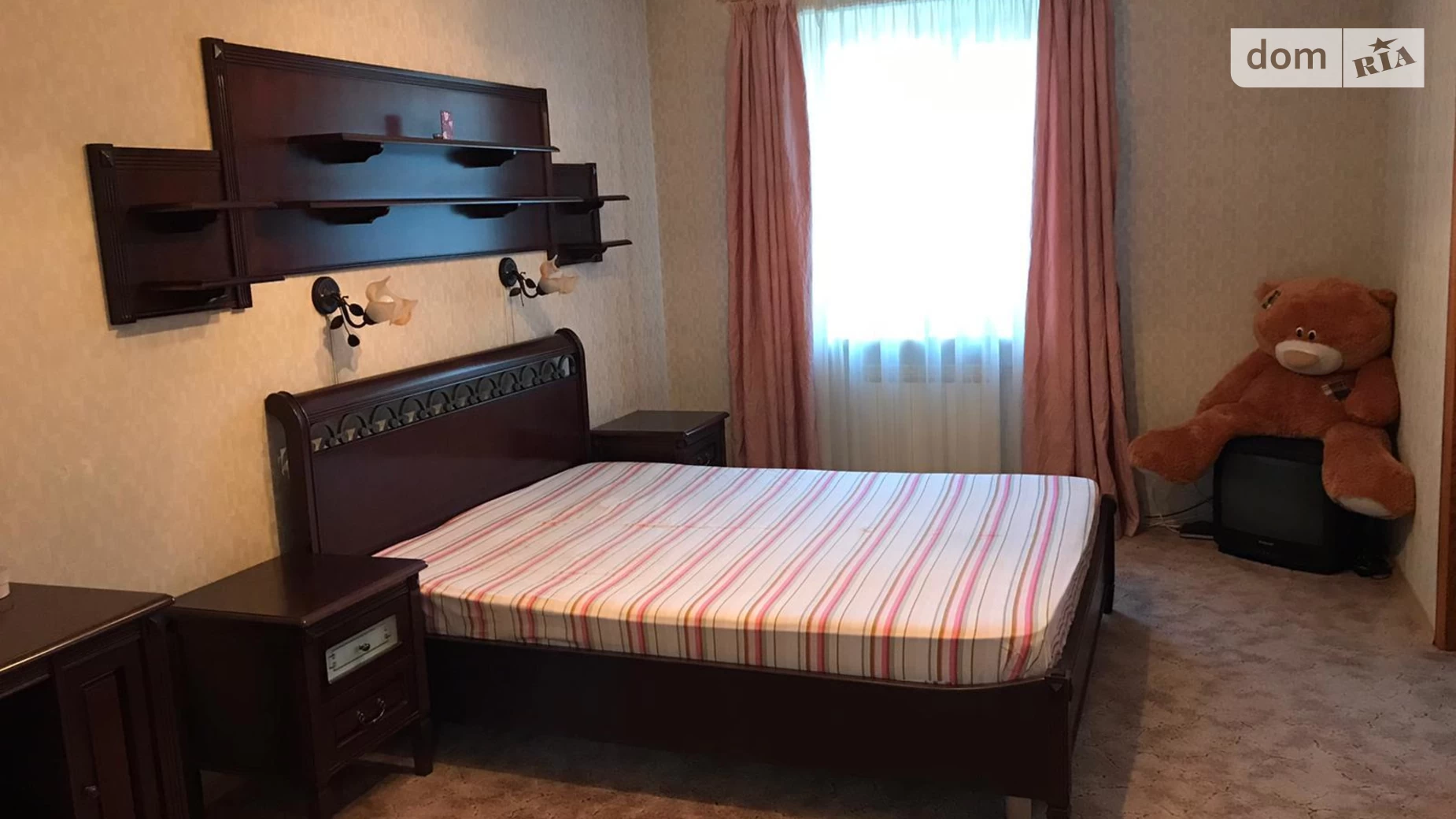 Продается 4-комнатная квартира 86 кв. м в Кропивницком
