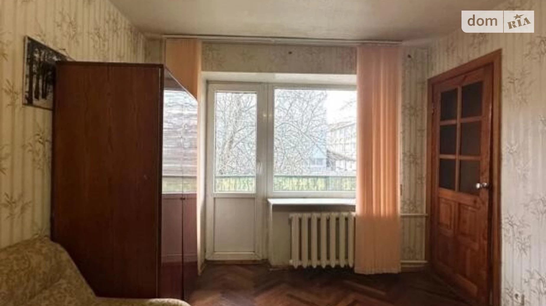 Продается 3-комнатная квартира 58 кв. м в Киеве, ул. Ушинского, 30/2