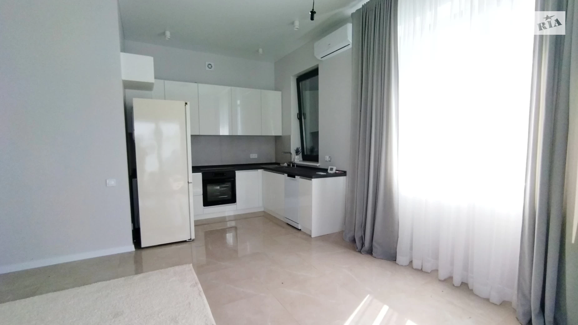Продается одноэтажный дом 94 кв. м с террасой, цена: 115000 $ - фото 4