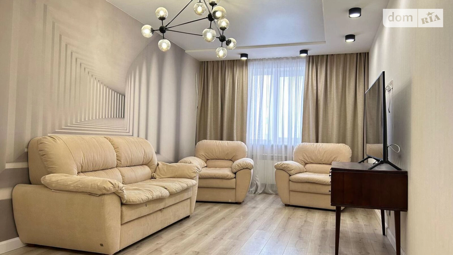Продается 4-комнатная квартира 108 кв. м в Харькове - фото 3