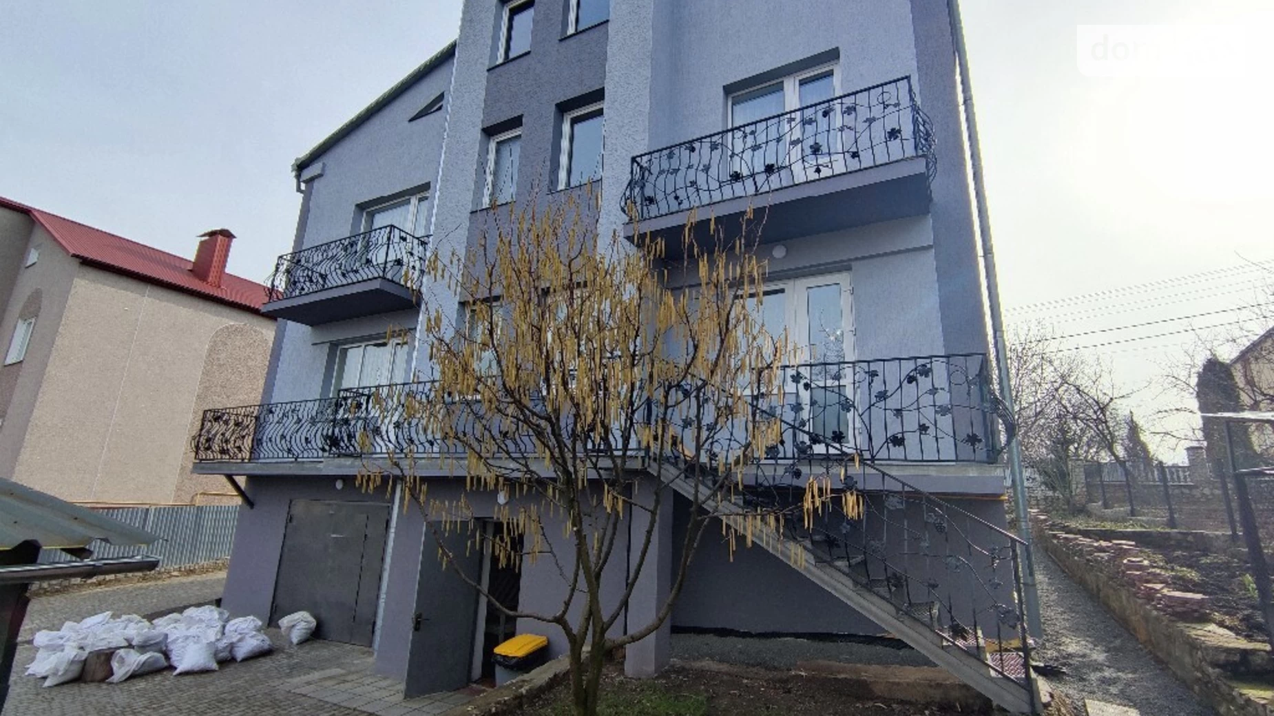 Продается дом на 2 этажа 363 кв. м с гаражом, цена: 155000 $ - фото 2