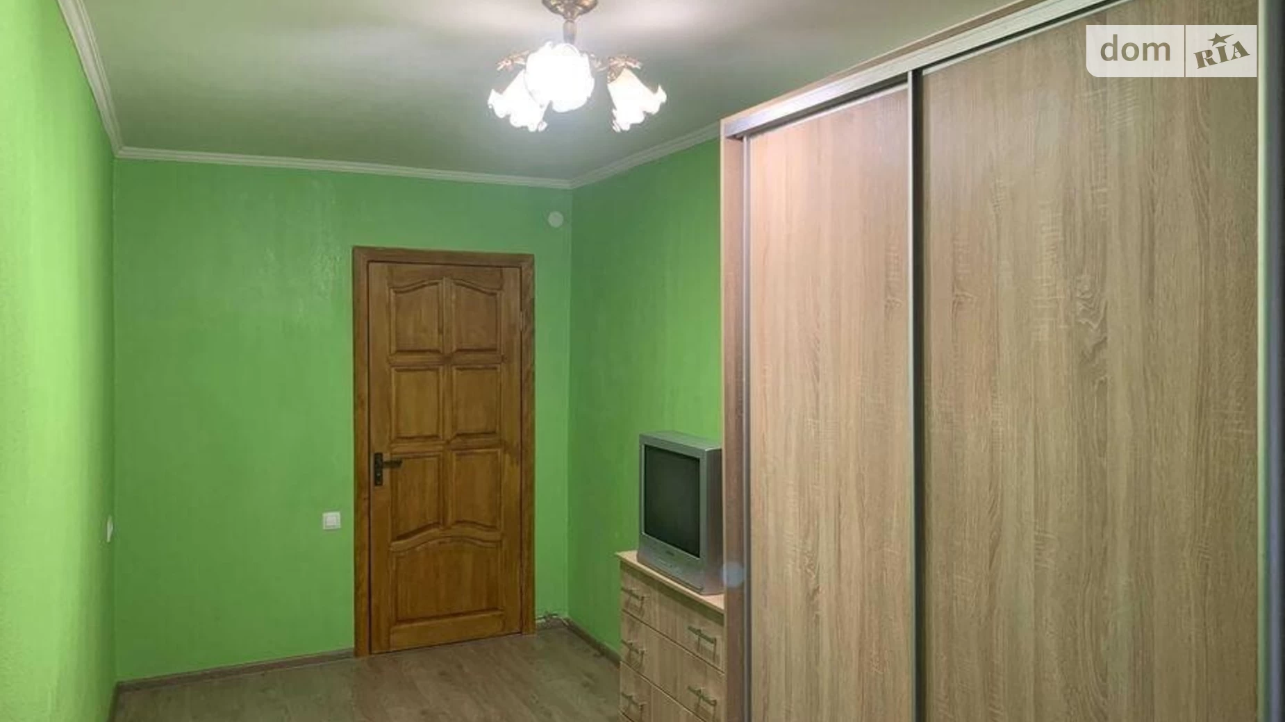 Продается 3-комнатная квартира 56 кв. м в Киеве, ул. Академика Белецкого, 9А