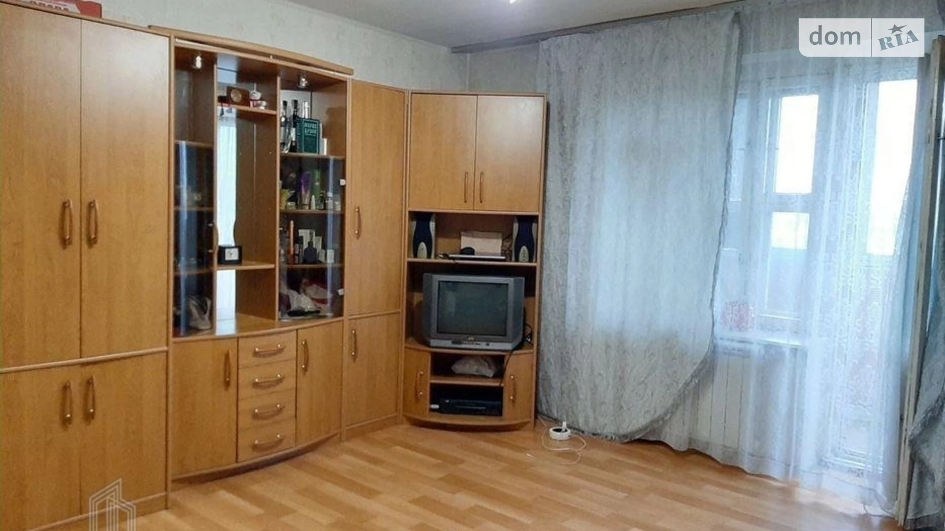 Продается 1-комнатная квартира 45 кв. м в Киеве, ул. Братиславская, 15 - фото 2