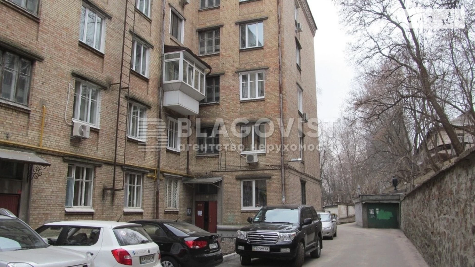 Продается 3-комнатная квартира 90 кв. м в Киеве, ул. Ивана Марьяненко, 7