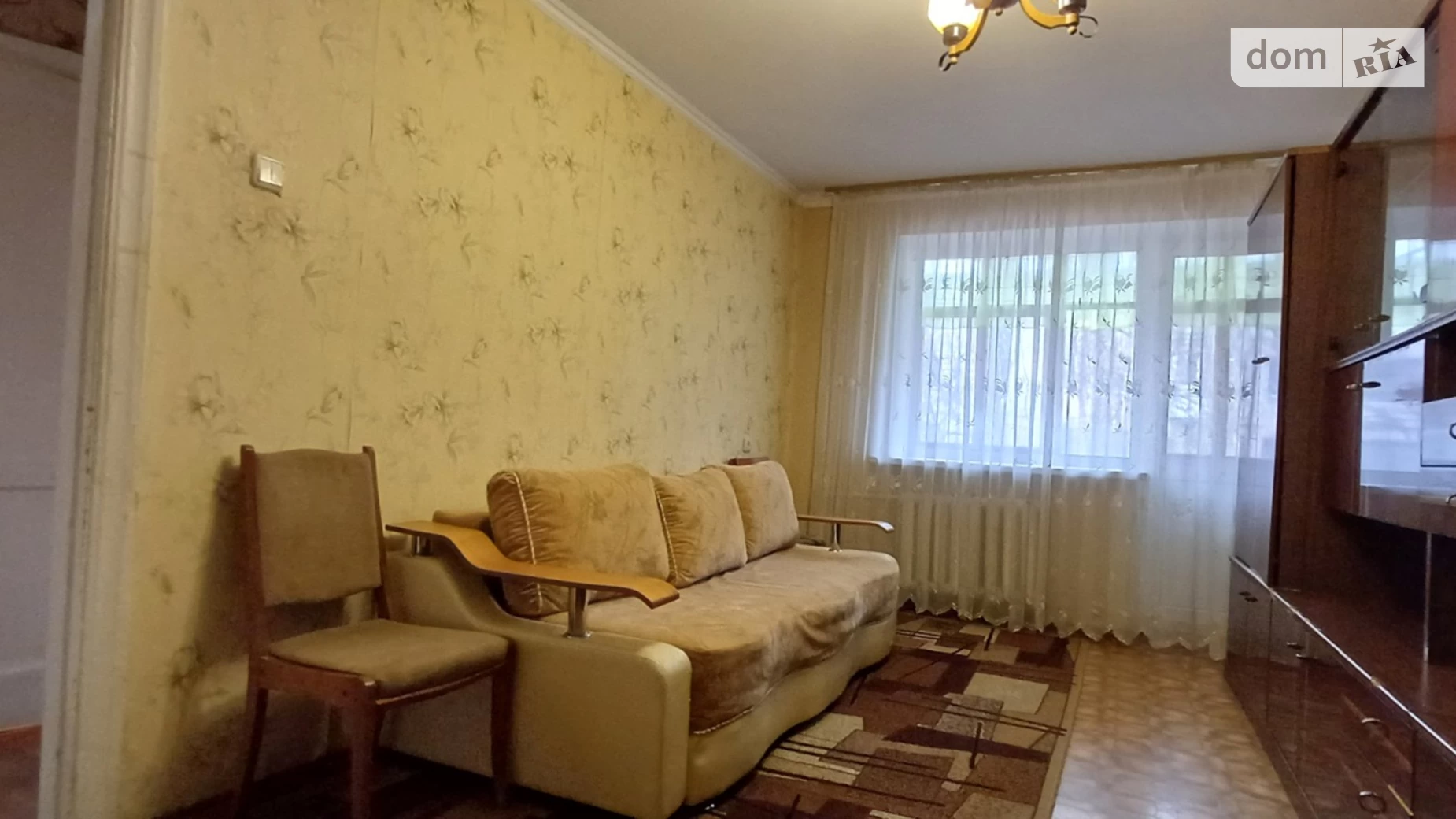 Продається 1-кімнатна квартира 32 кв. м у Одесі, вул. Івана і Юрія Лип, 74