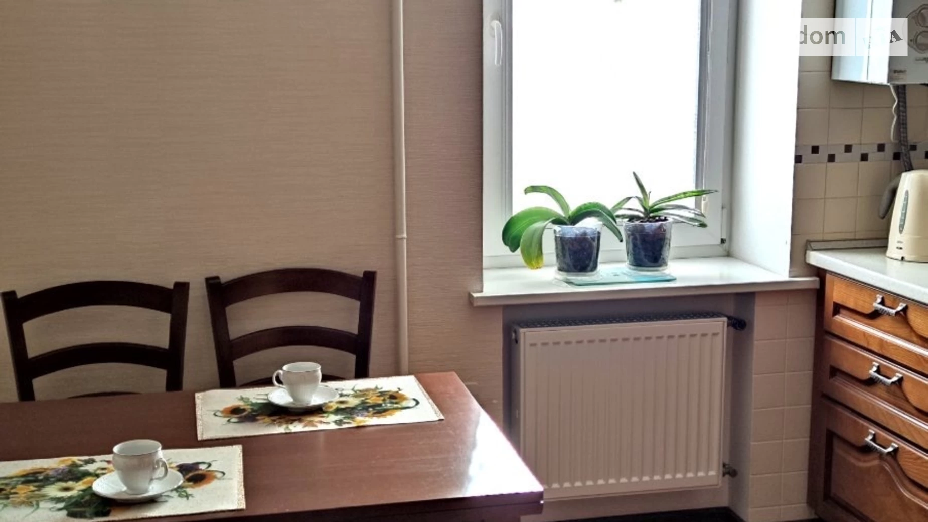 Продается 1-комнатная квартира 39 кв. м в Виннице, ул. Николая Амосова