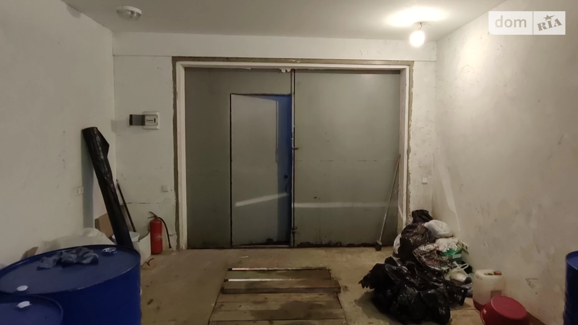 Продається окремий гараж під легкове авто на 22.3 кв. м, цена: 11500 $ - фото 2