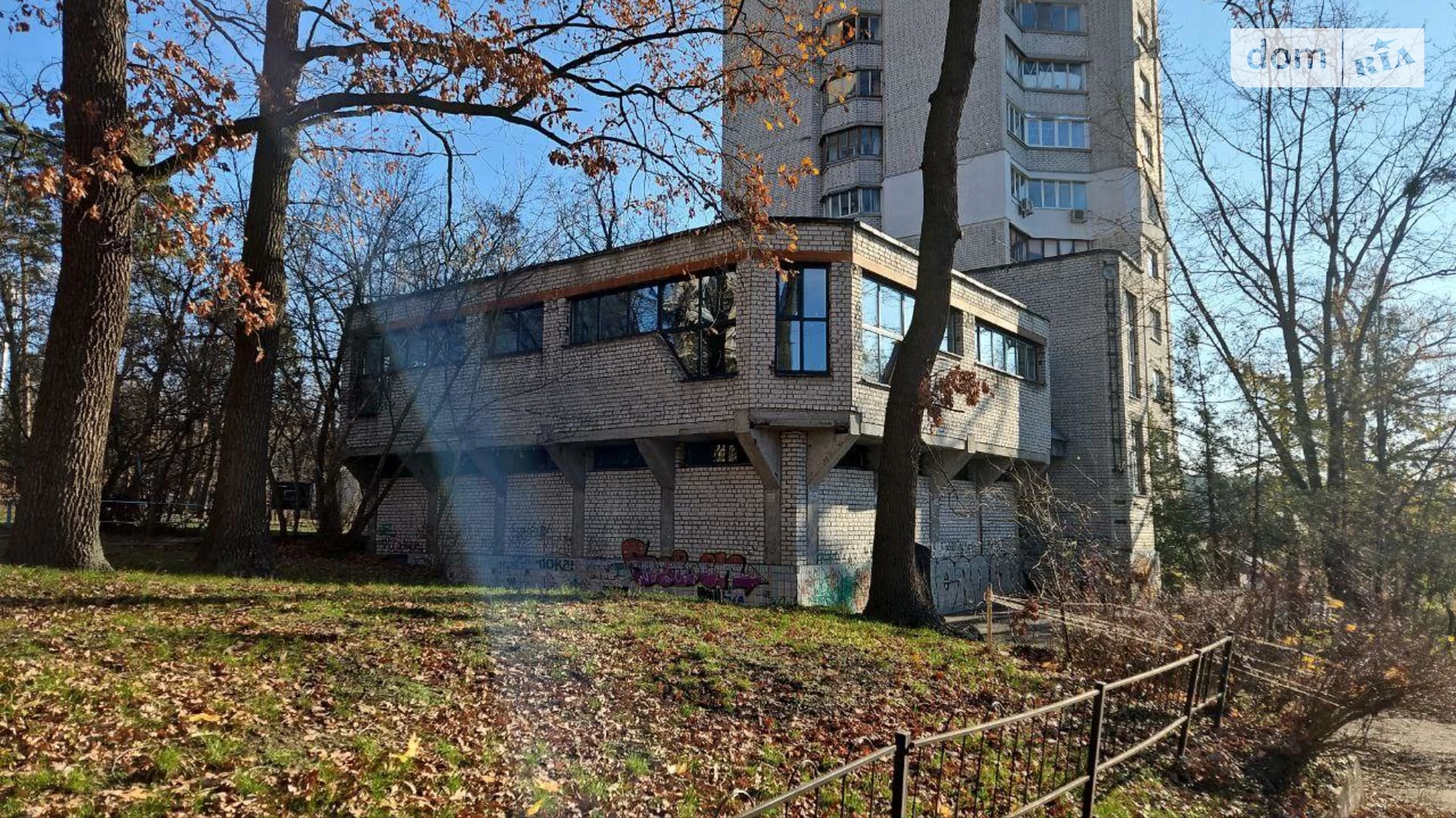 Сдается в аренду помещения свободного назначения 1000 кв. м в 2-этажном здании, цена: 90000 грн - фото 2