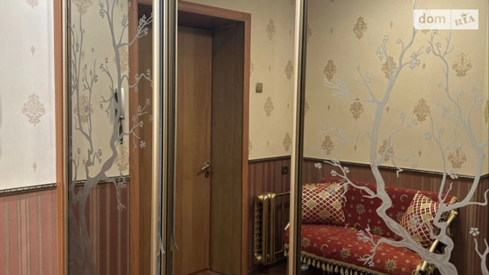 Продається 2-кімнатна квартира 50.6 кв. м у Миколаєві