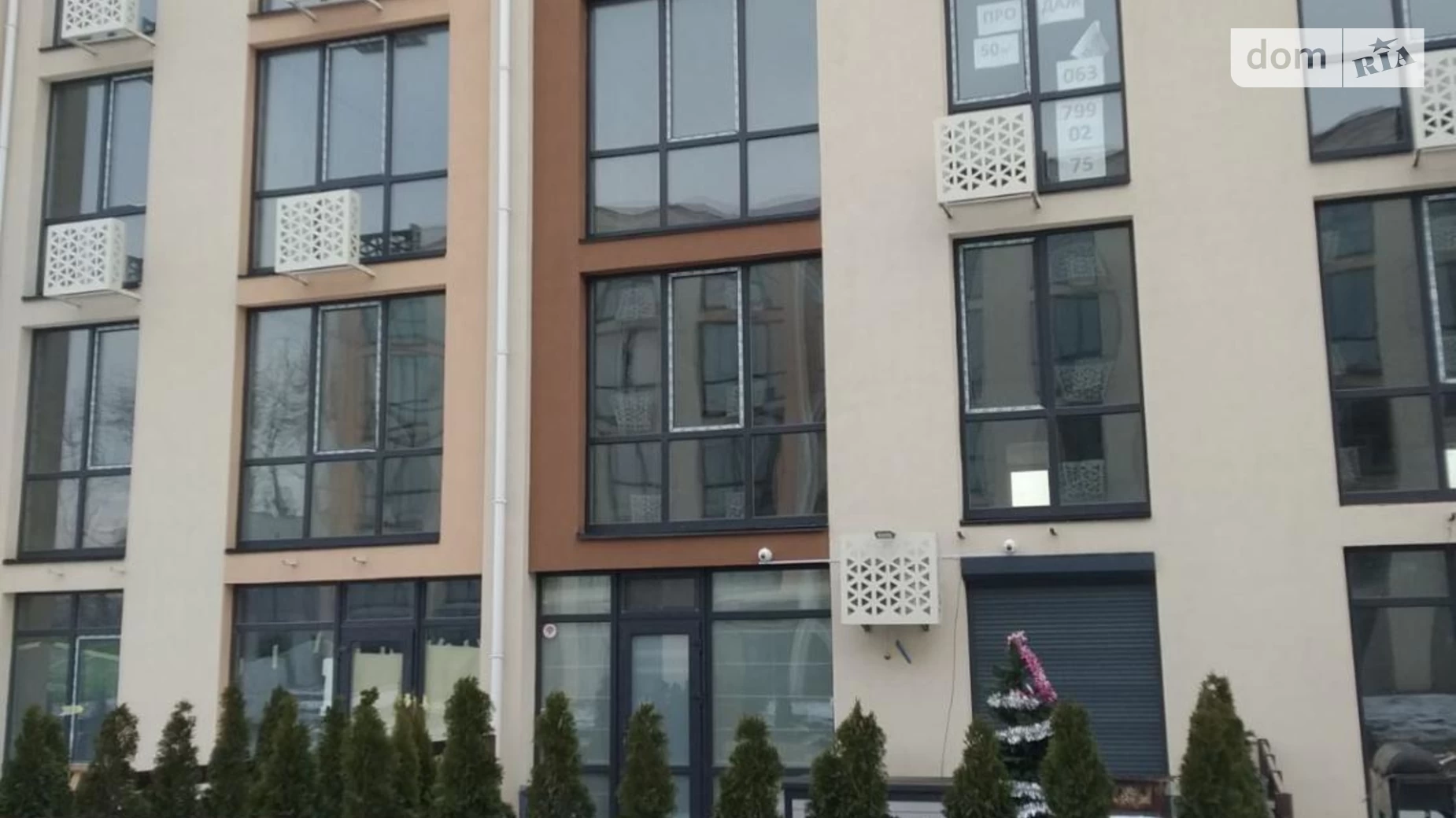 Продается 2-комнатная квартира 50 кв. м в Петровском (нов. Святопетровском), ул. Богдана Хмельницкого, 25