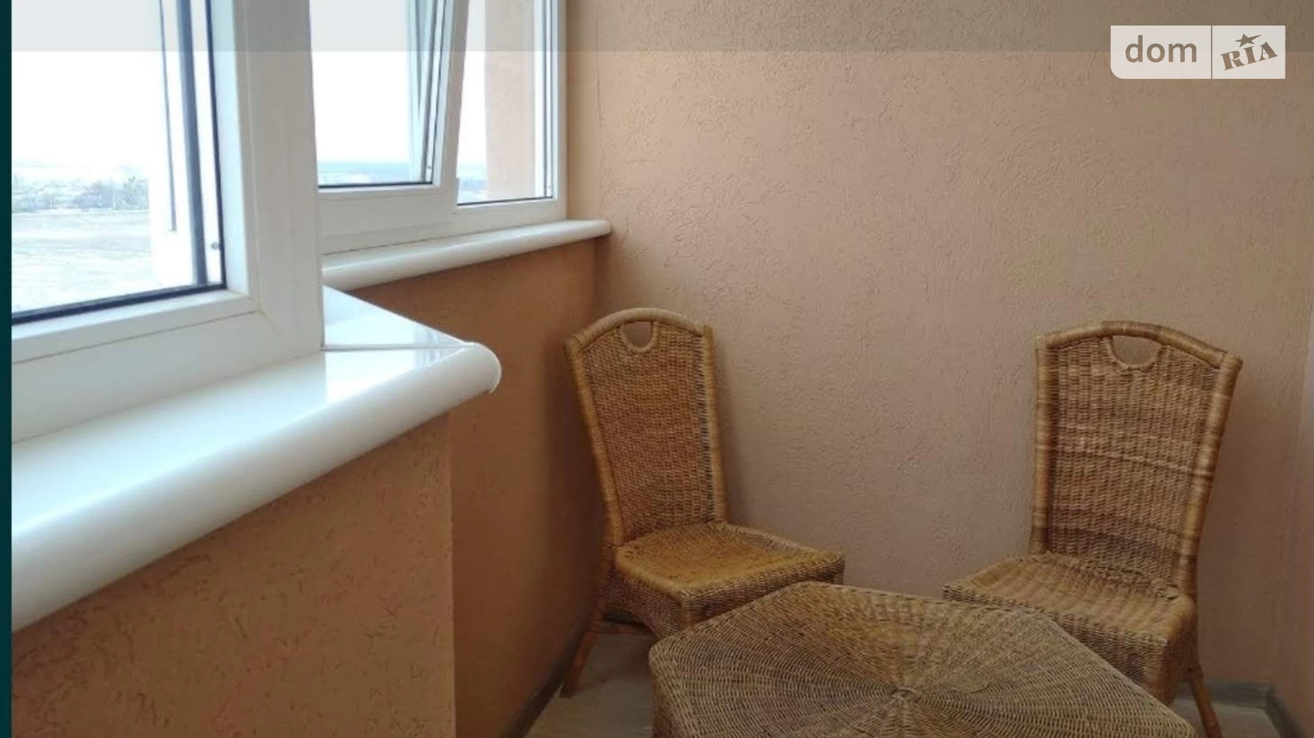 Продается 2-комнатная квартира 58.7 кв. м в Буче, ул. Бориса Гмыри