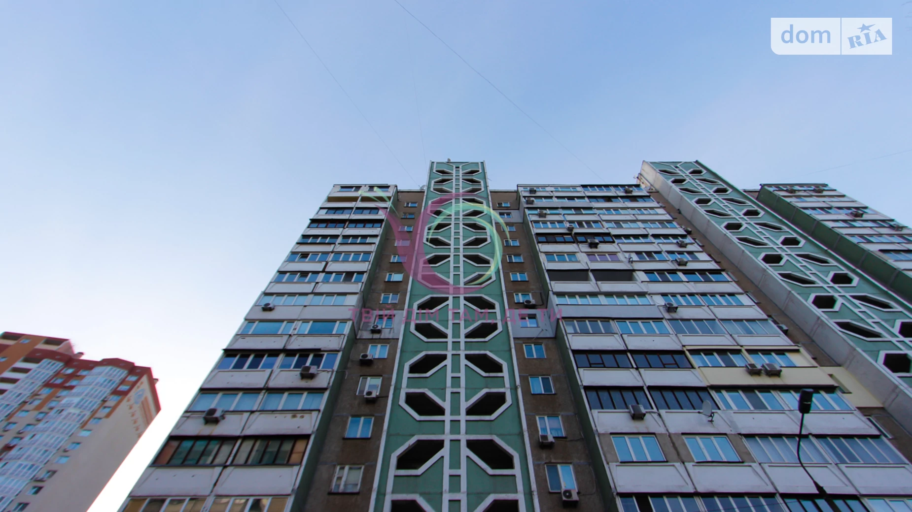 Продається 3-кімнатна квартира 103 кв. м у Києві, вул. Гмирі Боиса