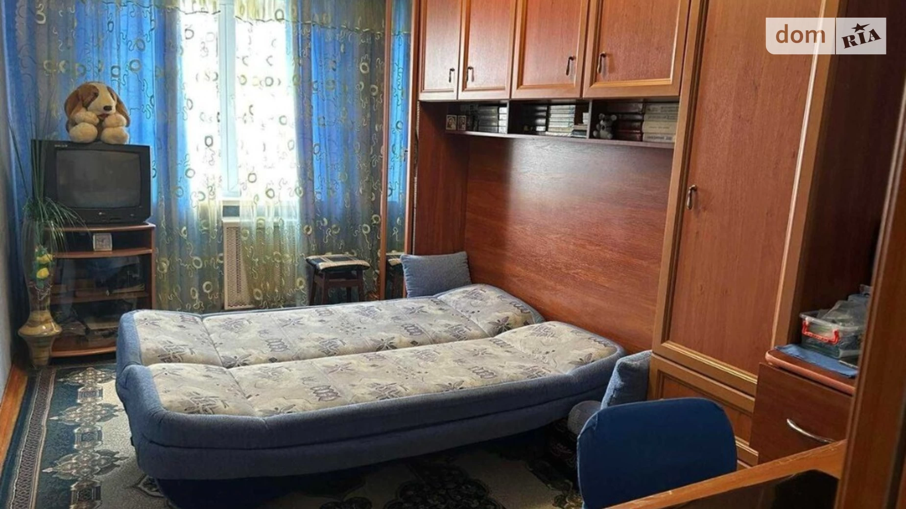 Продается 2-комнатная квартира 45 кв. м в Киеве, ул. Ивана Микитенко, 3