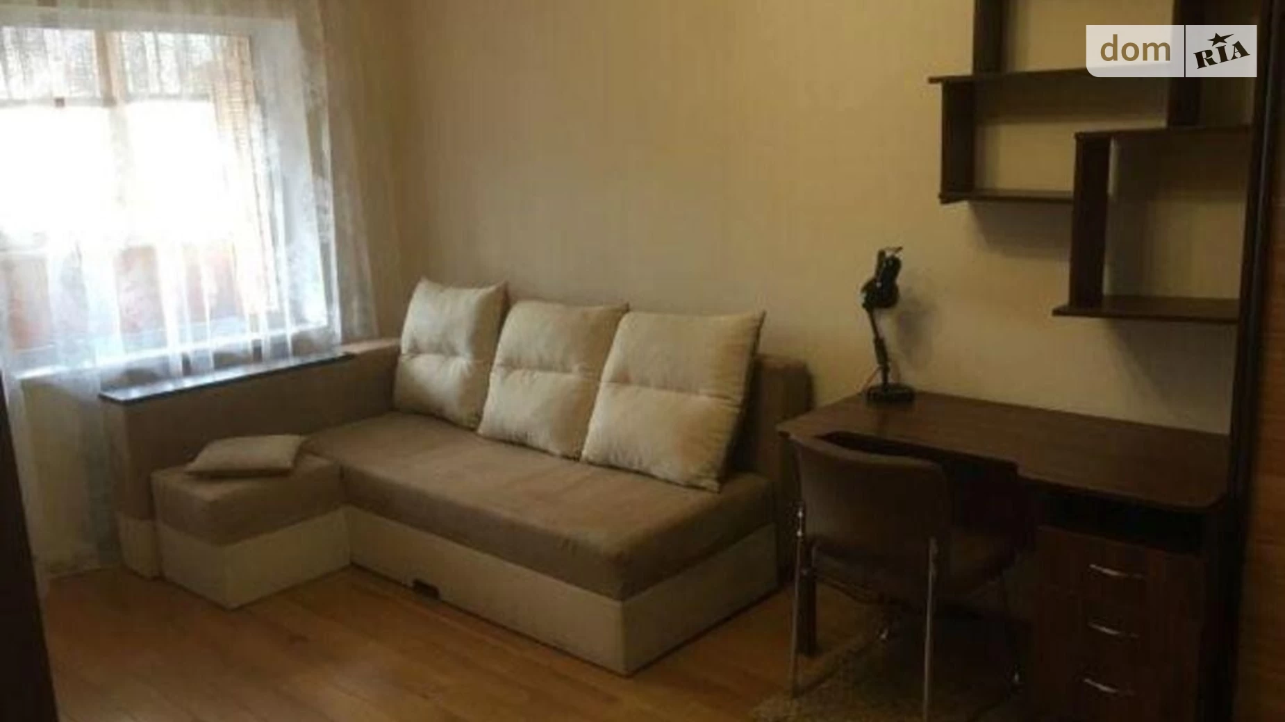 Продается 2-комнатная квартира 58 кв. м в Киеве, ул. Ревуцкого, 44