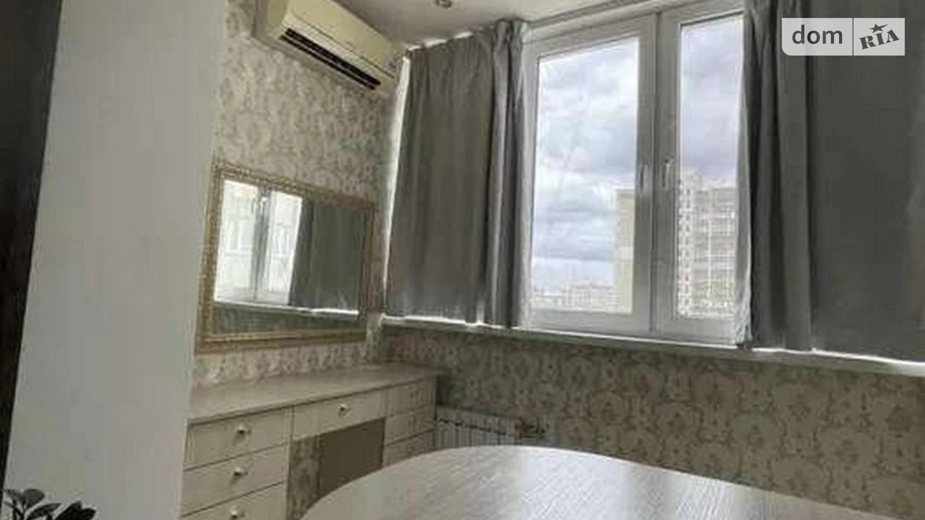 Продается 1-комнатная квартира 38 кв. м в Киеве, ул. Чернобыльская, 21 - фото 2