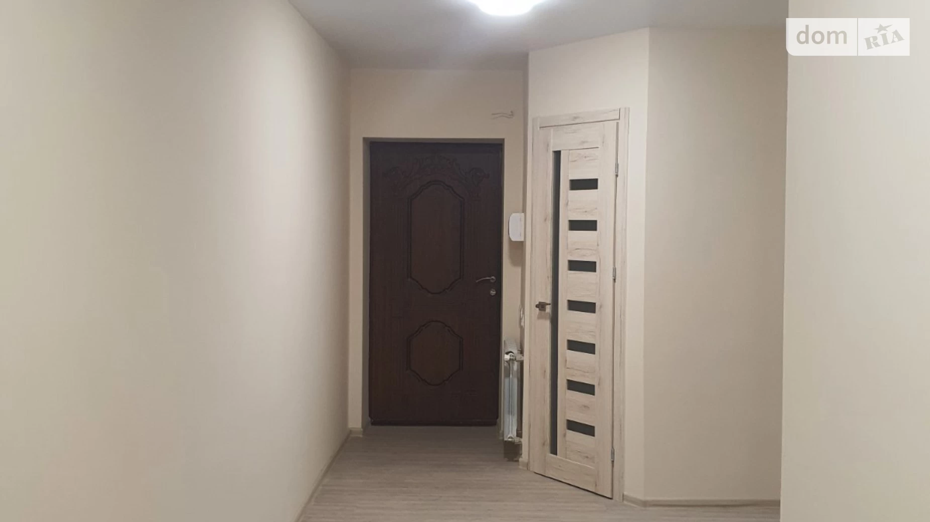 Продается 1-комнатная квартира 52 кв. м в Ровно, ул. Гайдамацкая