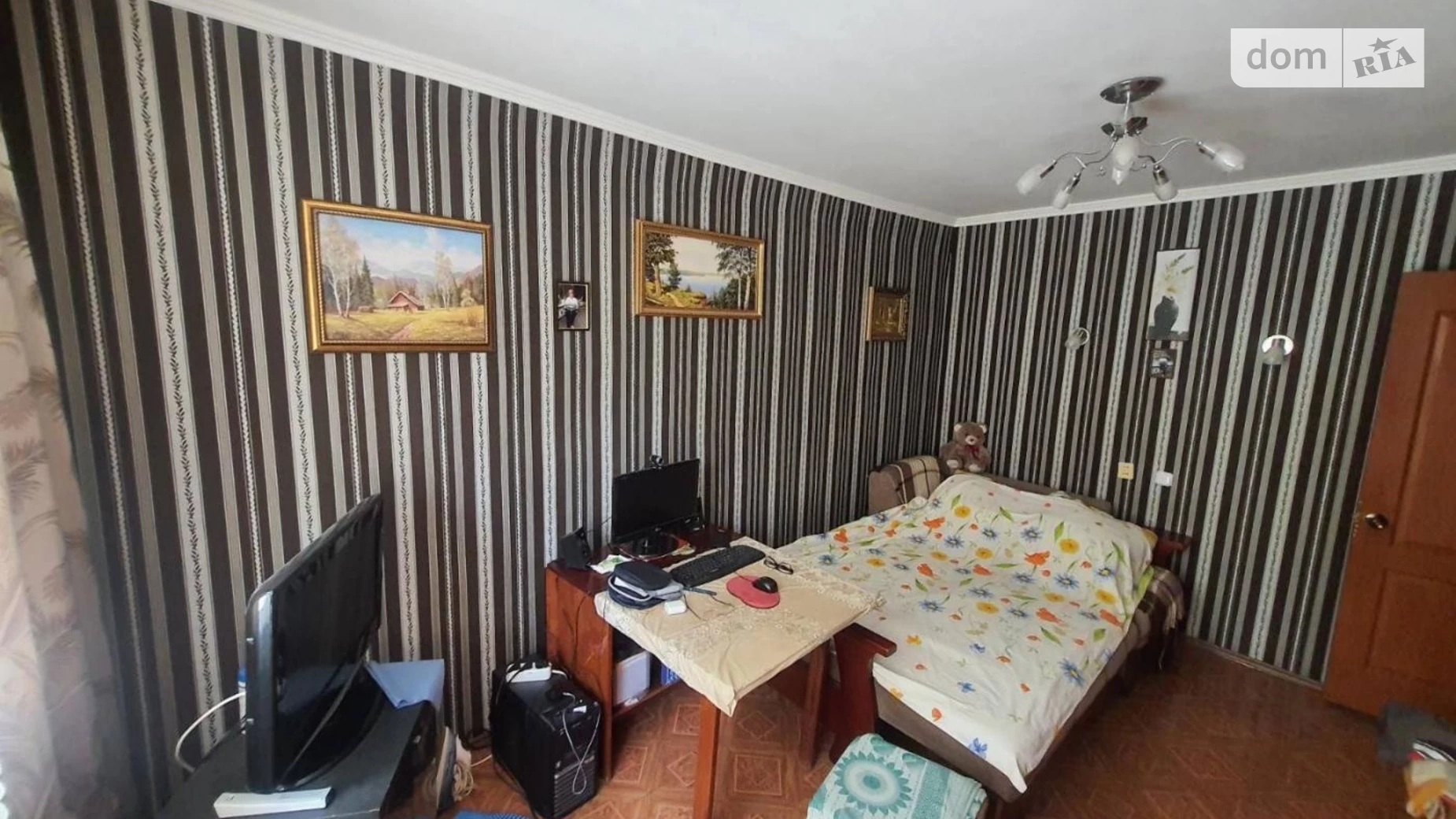Продается 2-комнатная квартира 47 кв. м в Днепре, ул. Мудрого Ярослава князя