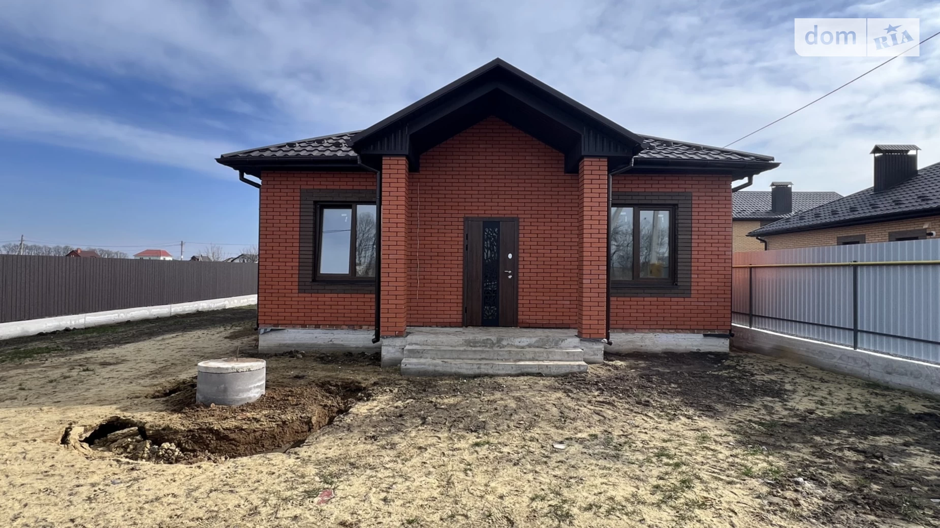 Продается одноэтажный дом 105 кв. м с беседкой, цена: 86000 $ - фото 2