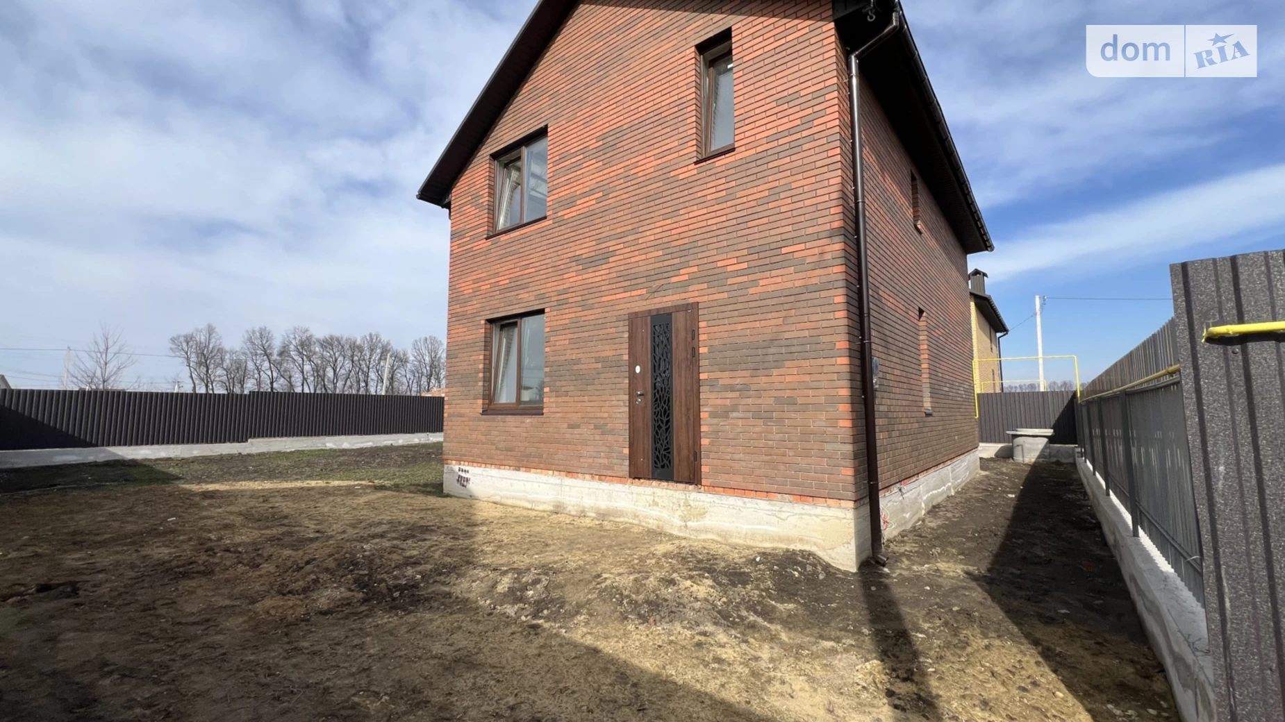 Продается дом на 2 этажа 120 кв. м с подвалом, цена: 88000 $ - фото 2