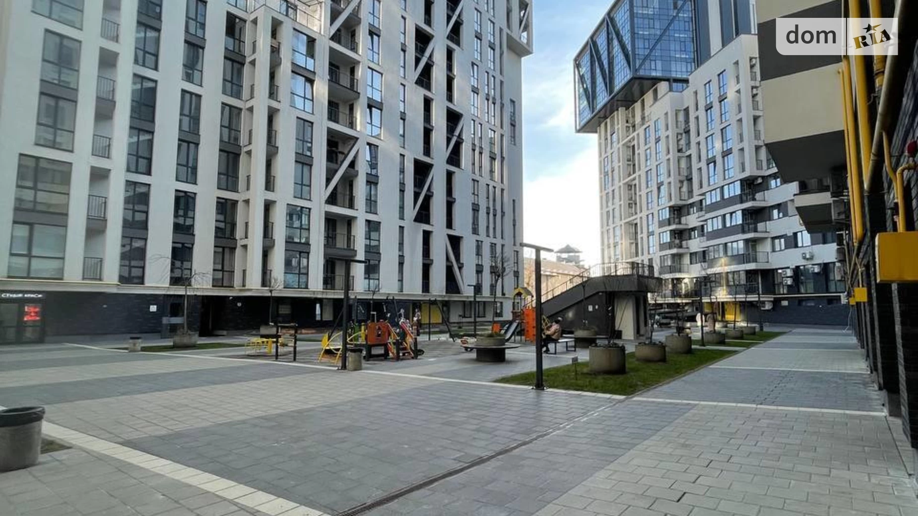 Продается 2-комнатная квартира 74.2 кв. м в, цена: 124000 $ - фото 5