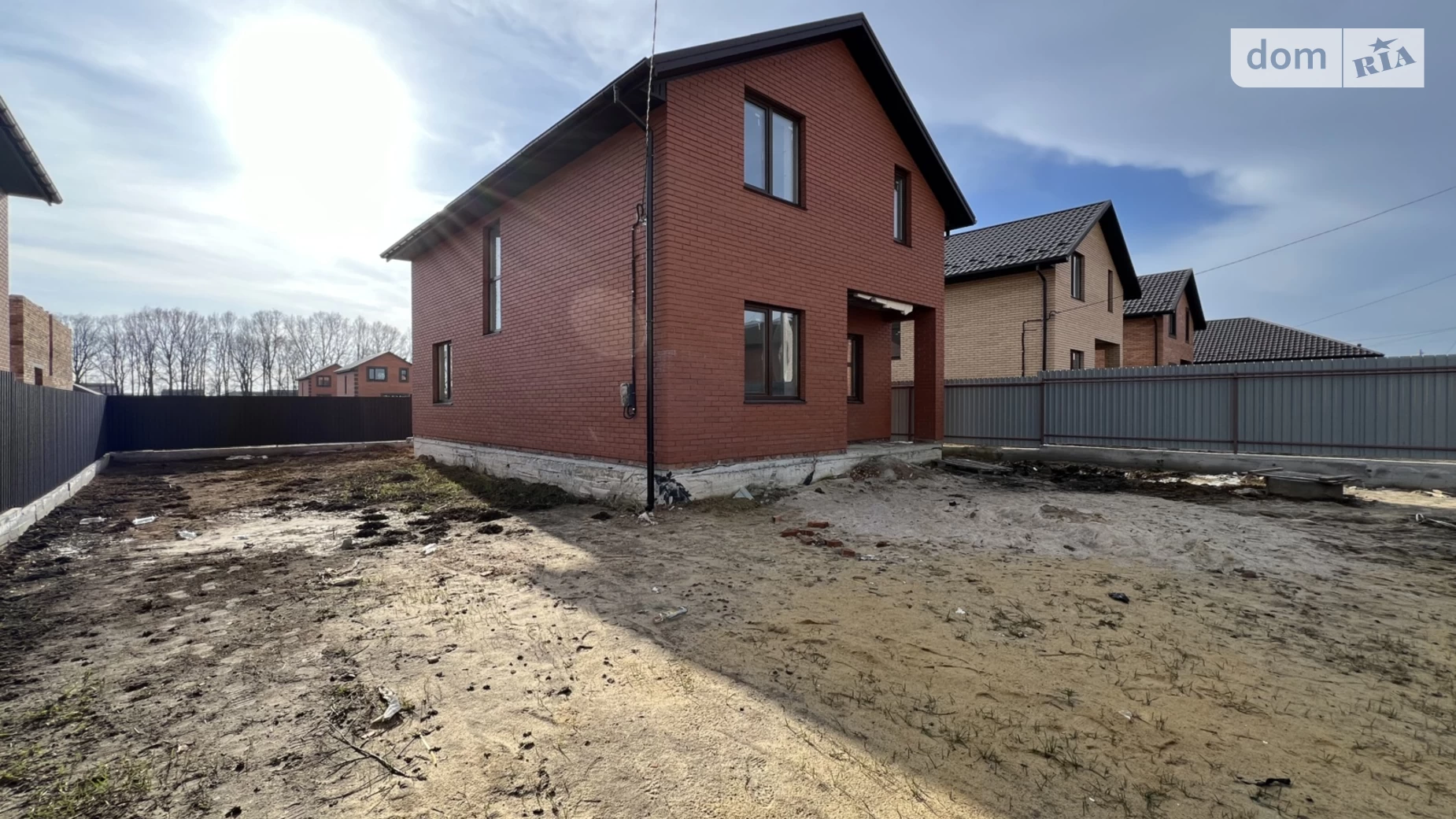 Продается дом на 2 этажа 120 кв. м с верандой, цена: 120000 $ - фото 2