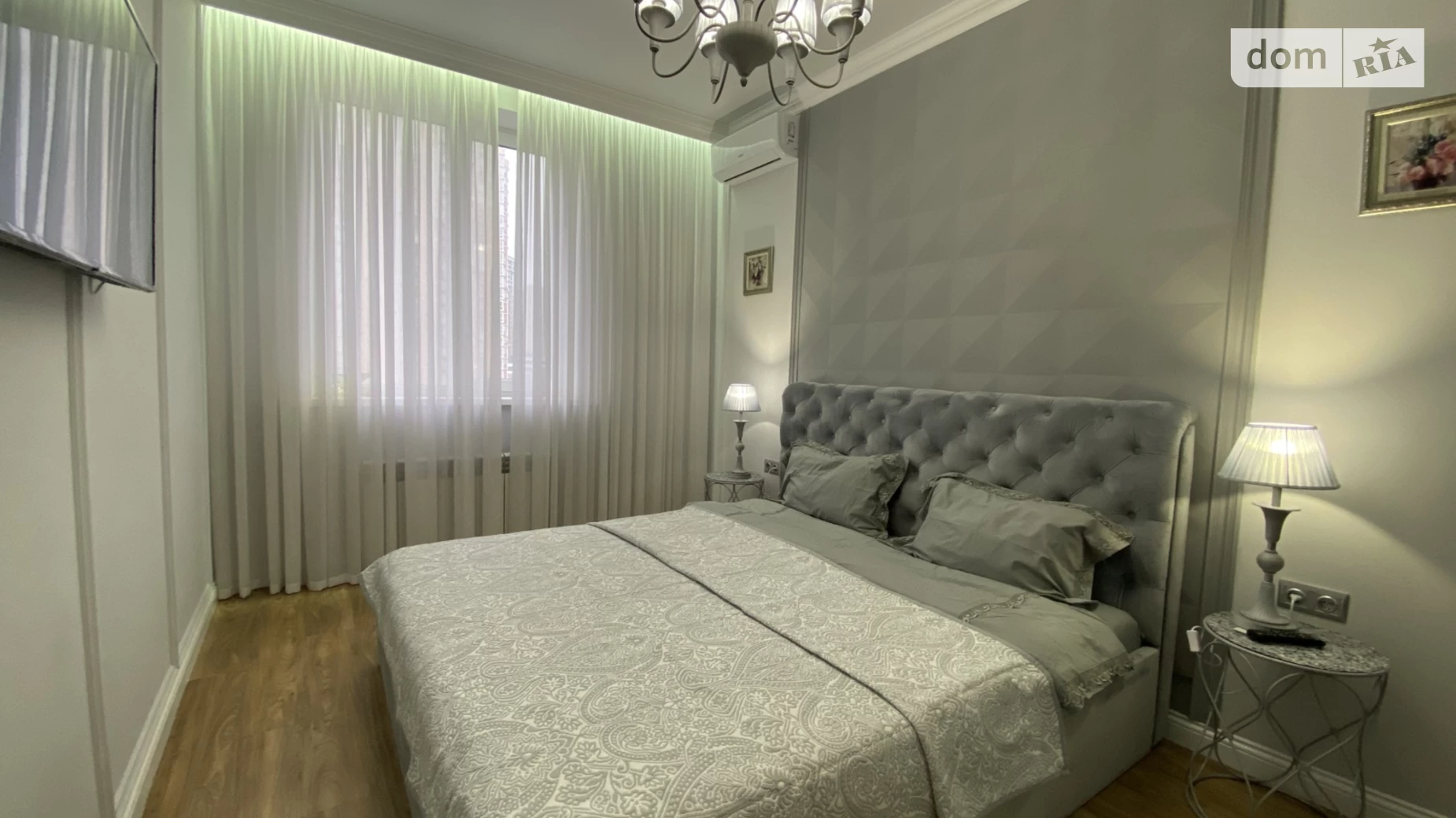 Продается 2-комнатная квартира 100 кв. м в Одессе, плато Гагаринское