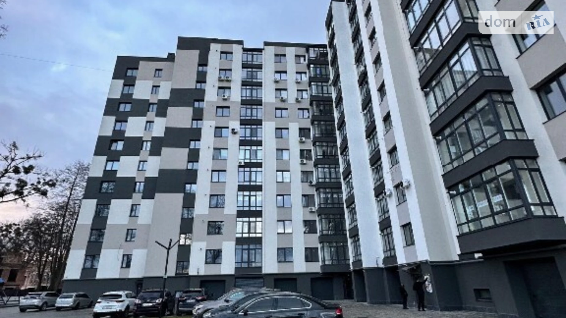 Продается 2-комнатная квартира 69 кв. м в Ивано-Франковске, ул. Гетьмана Ивана Мазепы - фото 2