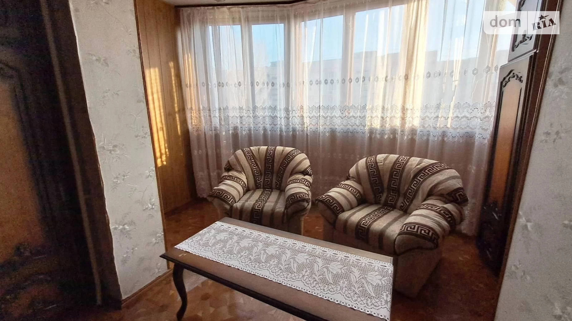 Продается 3-комнатная квартира 71 кв. м в Одессе, просп. Академика Глушко
