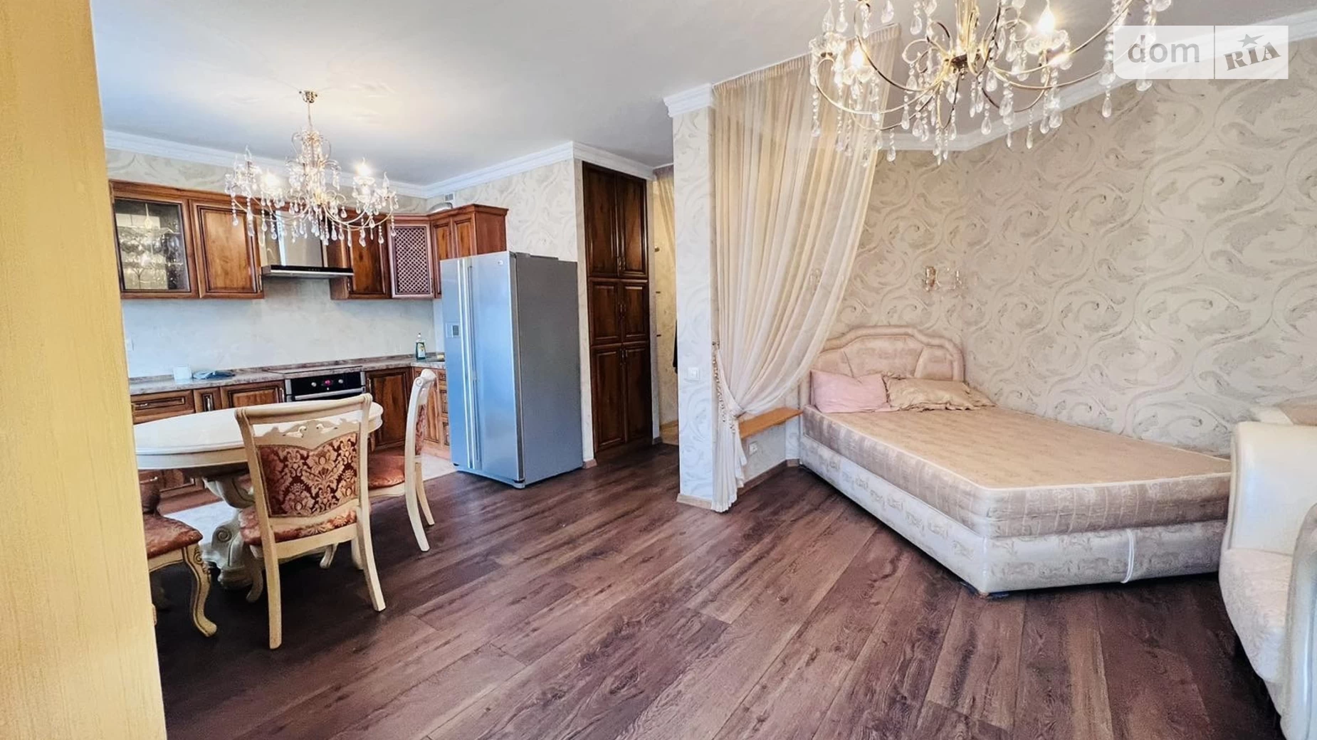 Продается 1-комнатная квартира 47 кв. м в Хмельницком, ул. Водопроводная