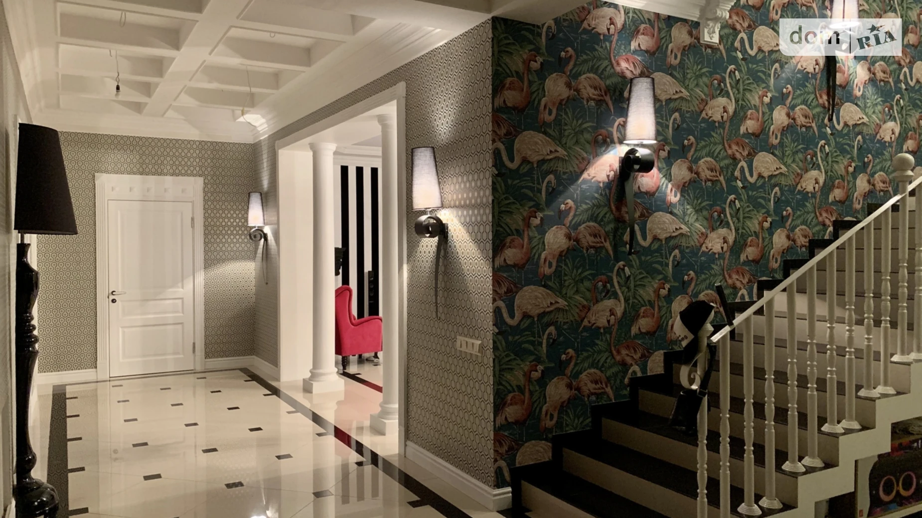 Продается дом на 2 этажа 400 кв. м с террасой, цена: 270000 $ - фото 2