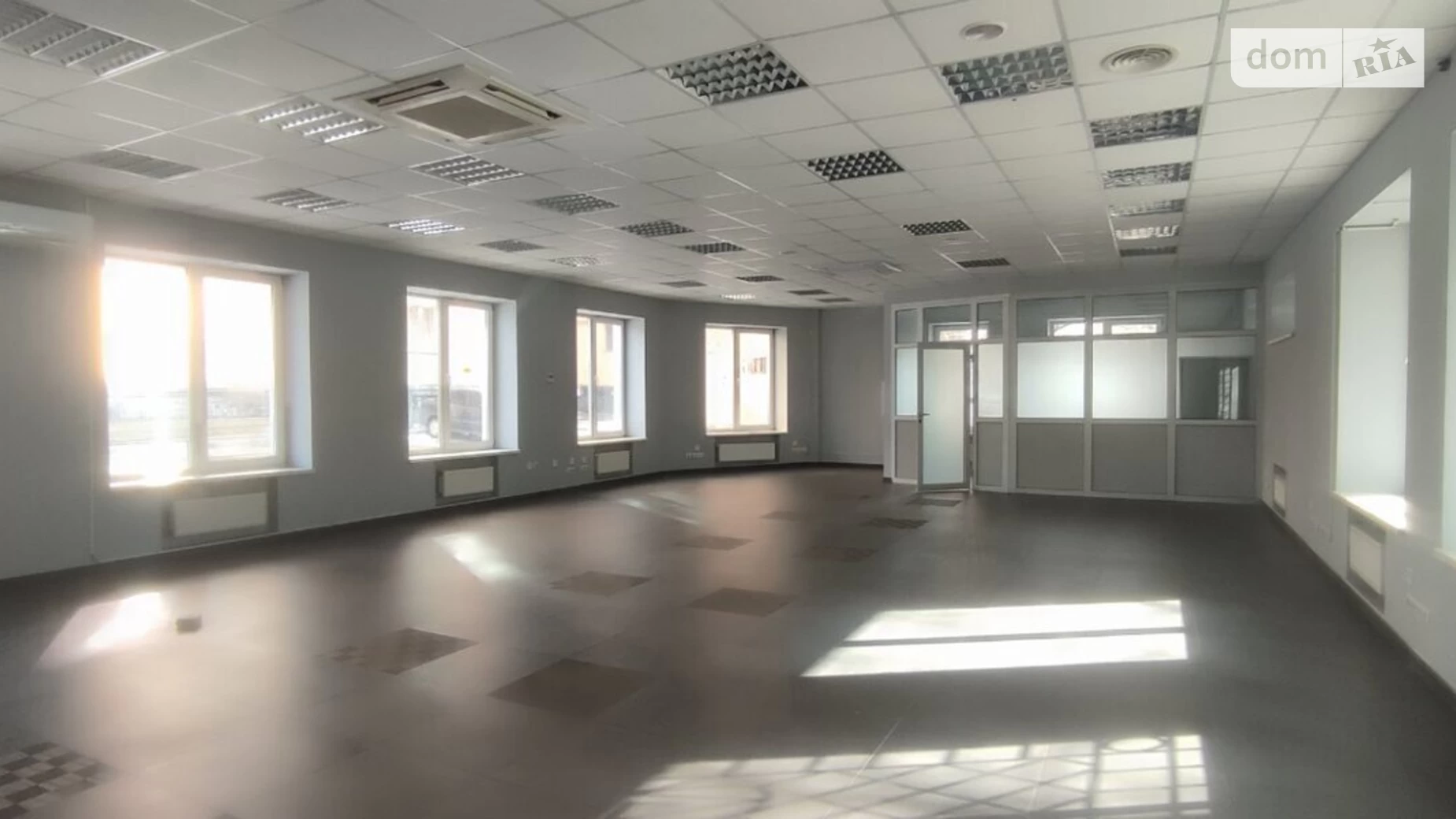Продається об'єкт сфери послуг 151 кв. м в 4-поверховій будівлі, цена: 165000 $ - фото 5