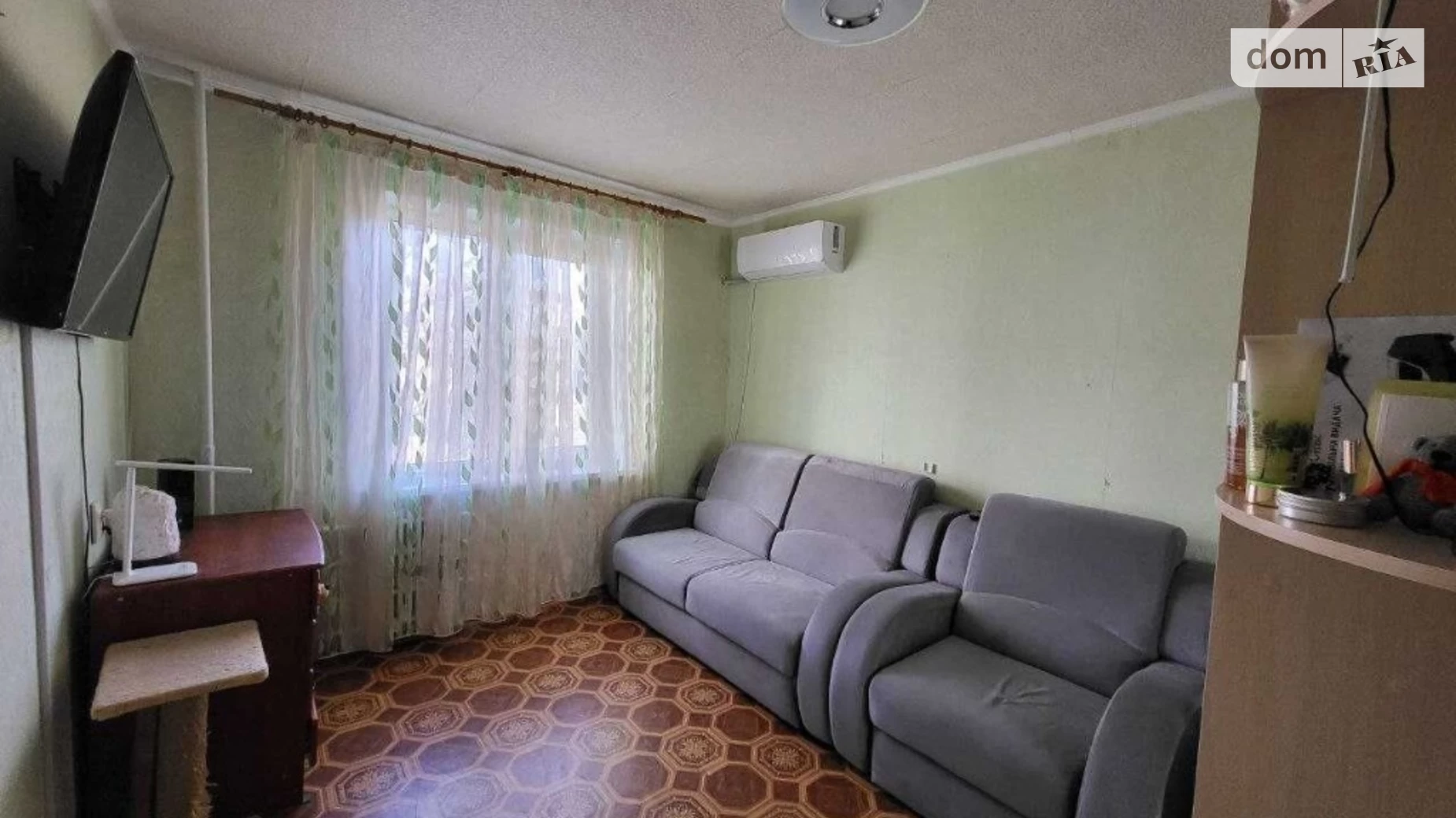 Продається 3-кімнатна квартира 63 кв. м у Дніпрі, Донецьке шосе