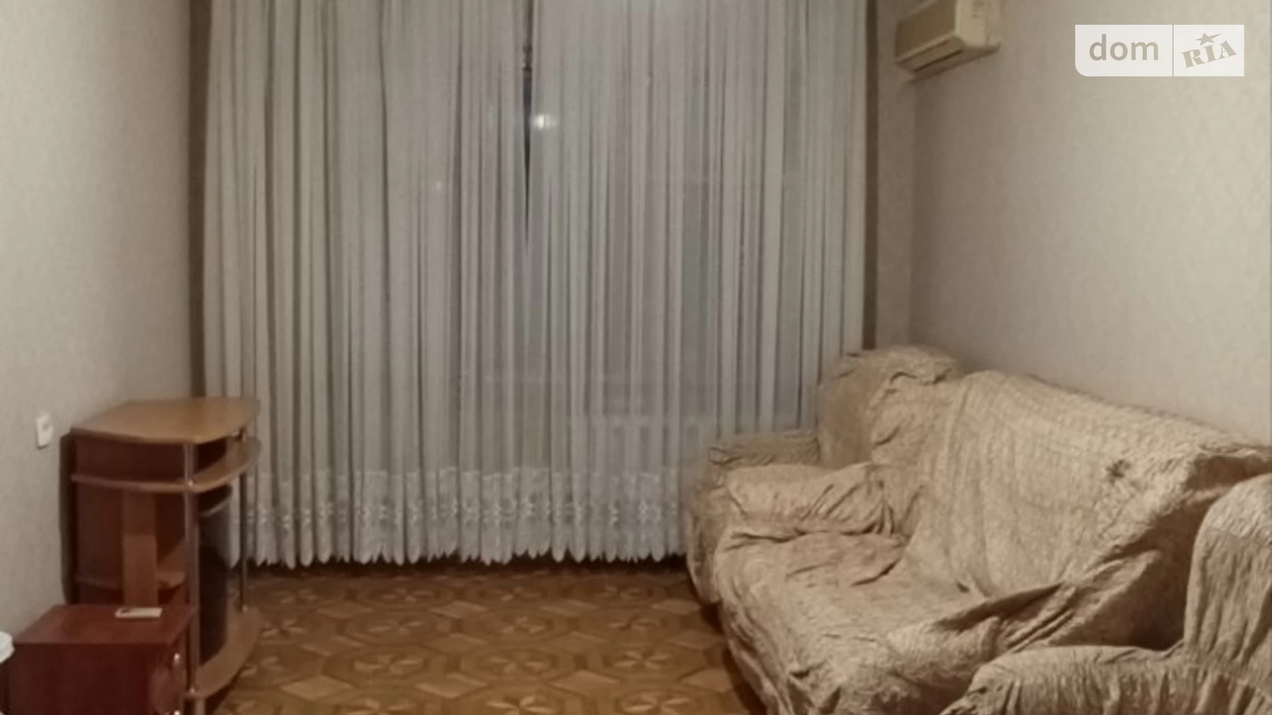 Продается 3-комнатная квартира 62.7 кв. м в Одессе, ул. Академика Вильямса, 63