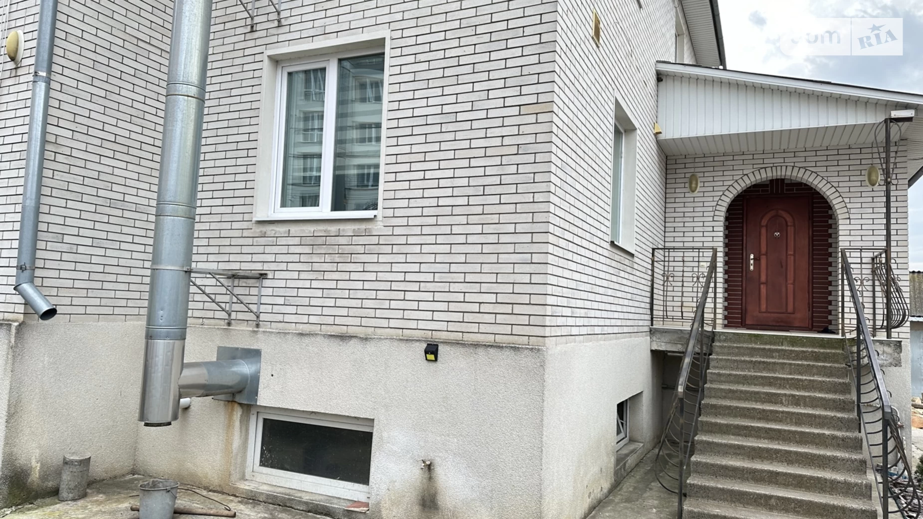 Продается дом на 2 этажа 266.5 кв. м с балконом, цена: 250000 $ - фото 3