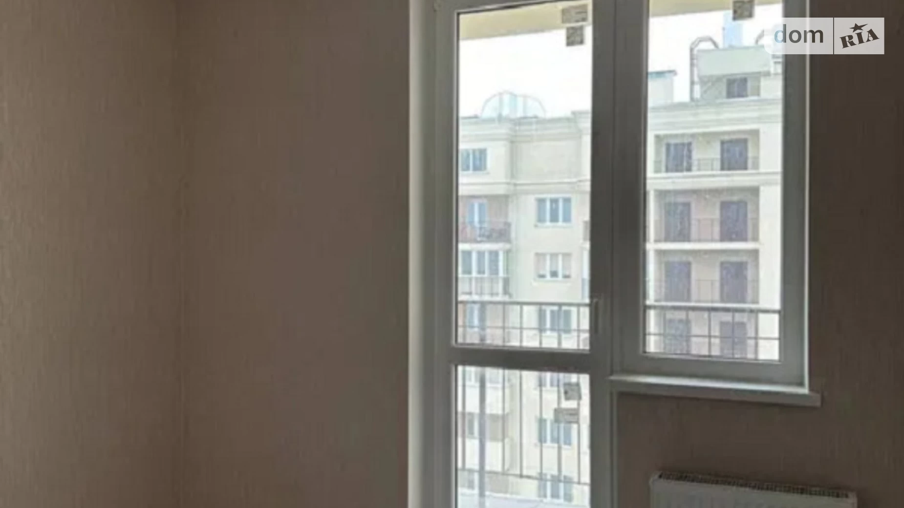 Продается 1-комнатная квартира 37 кв. м в Одессе, ул. Михаила Грушевского, 30Г