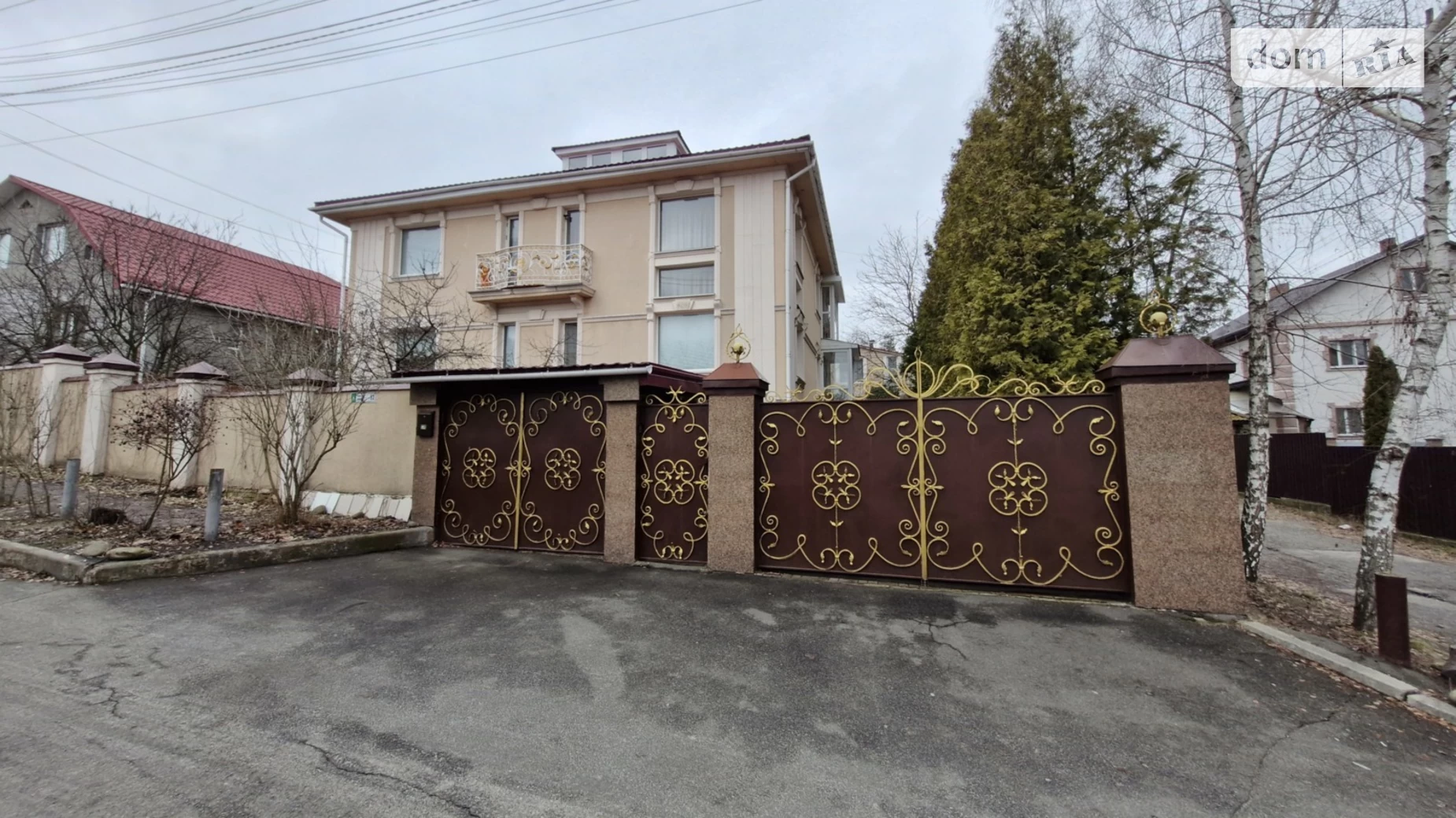 Продается дом на 2 этажа 340 кв. м с баней/сауной, цена: 179900 $ - фото 3