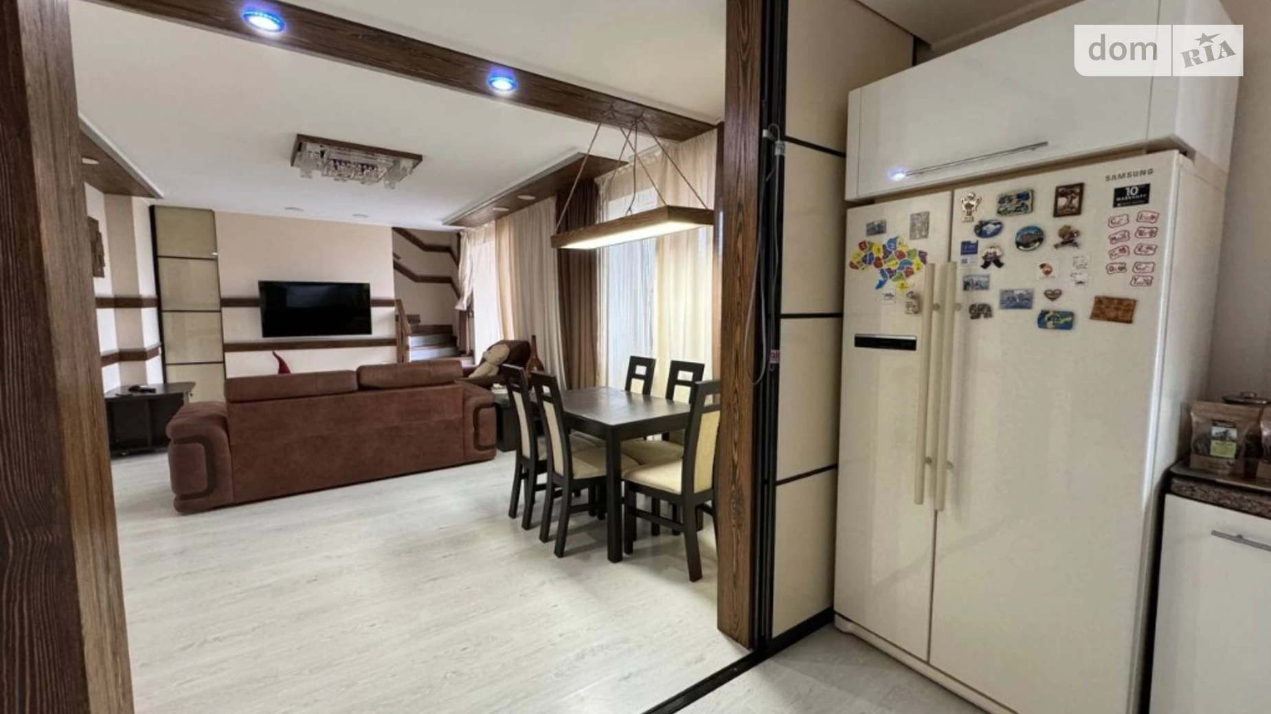 Продается 4-комнатная квартира 173.7 кв. м в Ровно, ул. Буковинская - фото 2