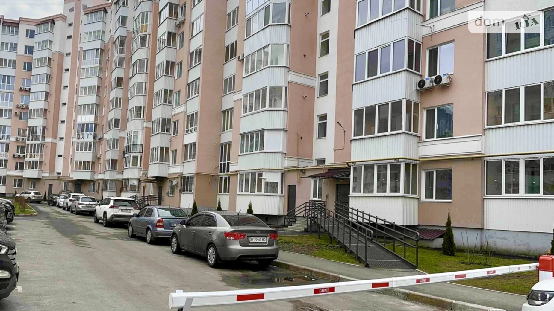 Продается 2-комнатная квартира 75 кв. м в Полтаве, ул. Головко, 21 - фото 3