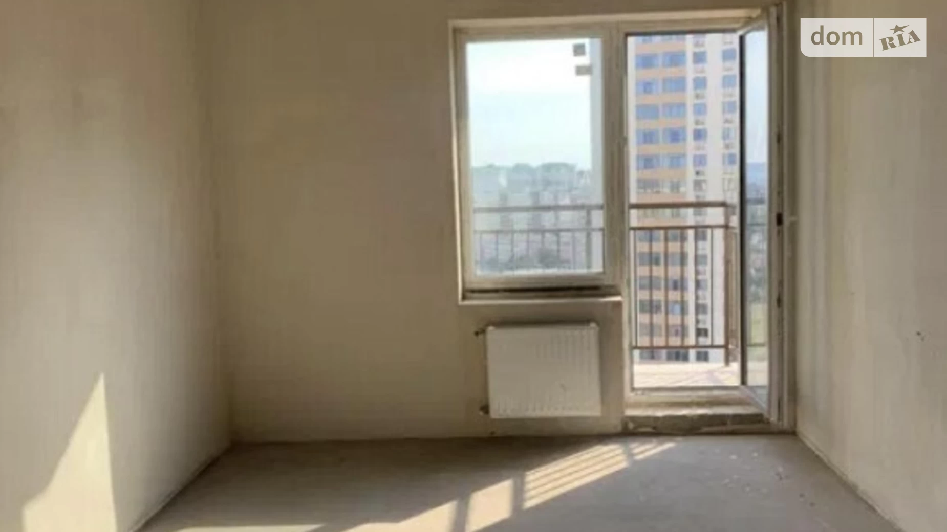 Продается 1-комнатная квартира 40 кв. м в Крыжановка, ул. Академика Сахарова