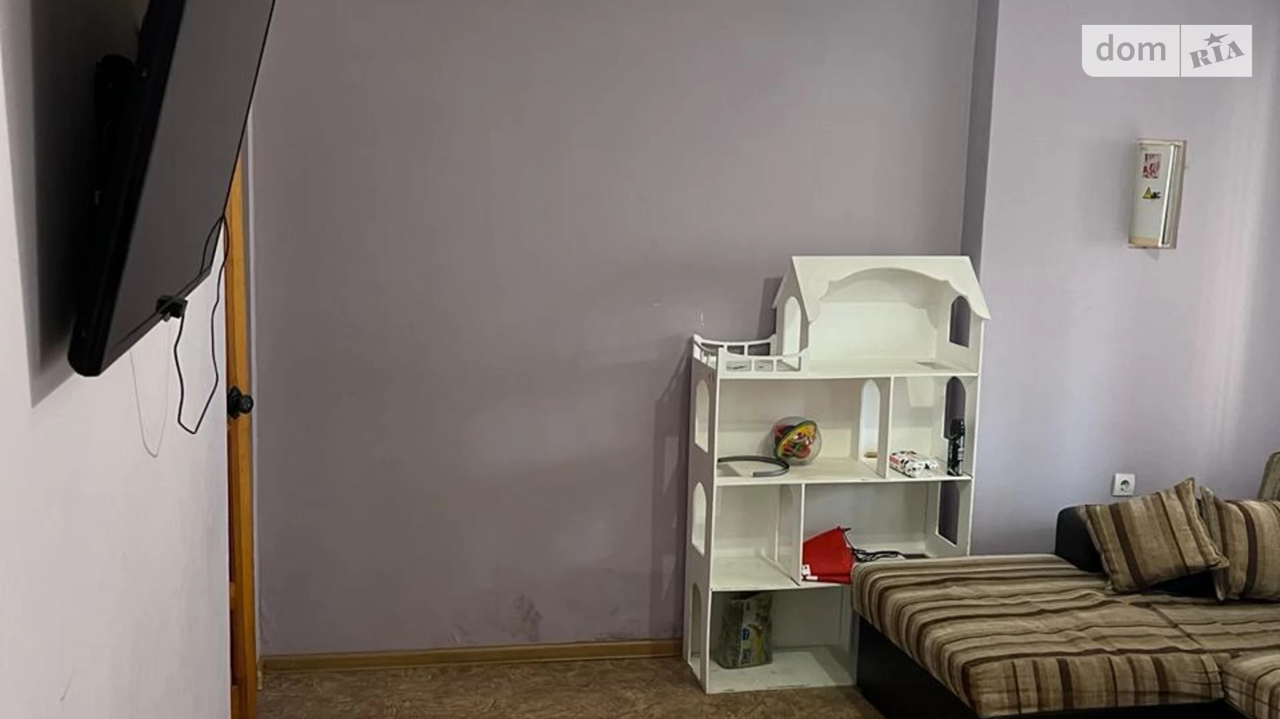 Продается 3-комнатная квартира 54 кв. м в Харькове, пер. Основянский
