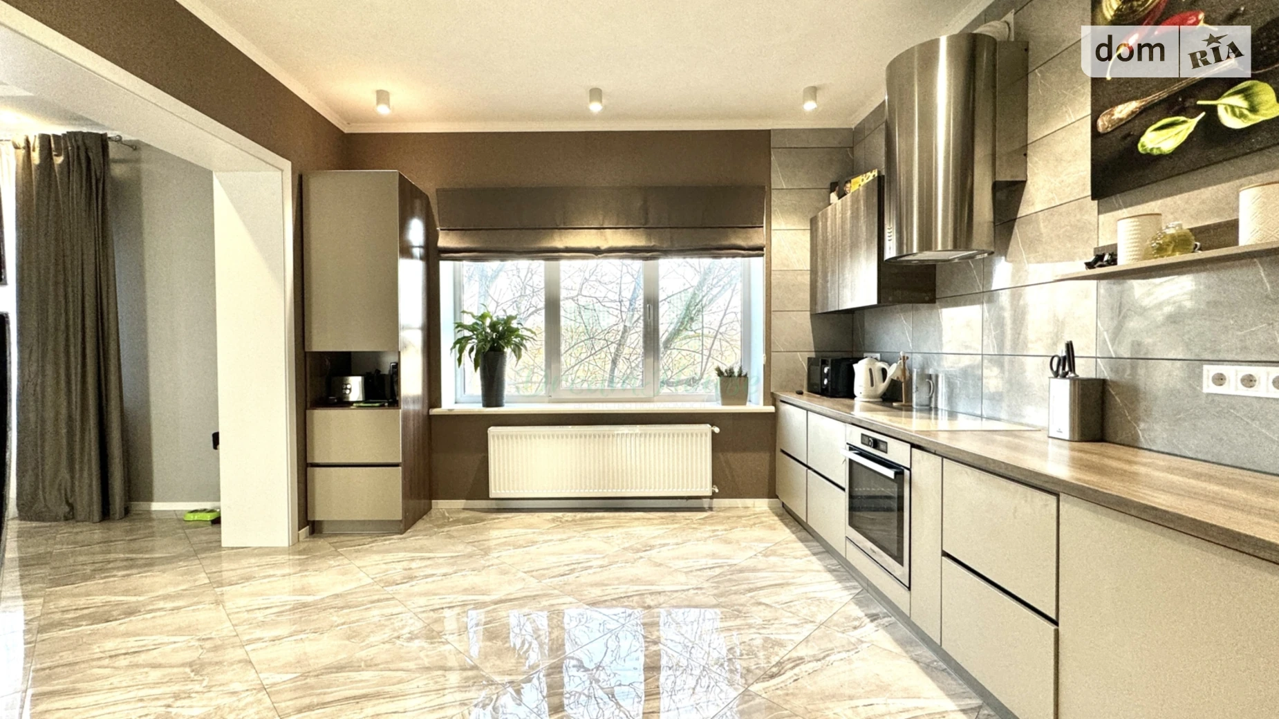 Продается дом на 3 этажа 297.4 кв. м с гаражом, цена: 260000 $ - фото 5