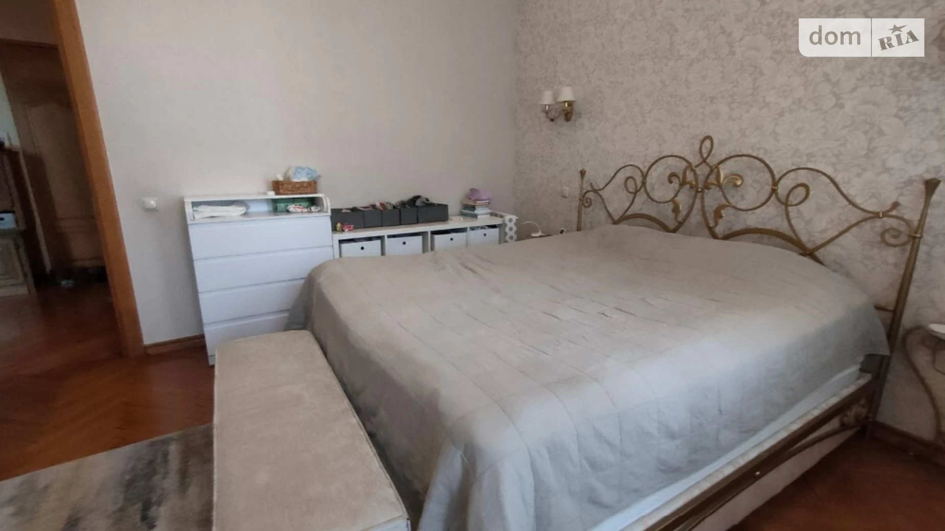 Продается 3-комнатная квартира 85 кв. м в Киеве, ул. Вячеслава Липинского, 11