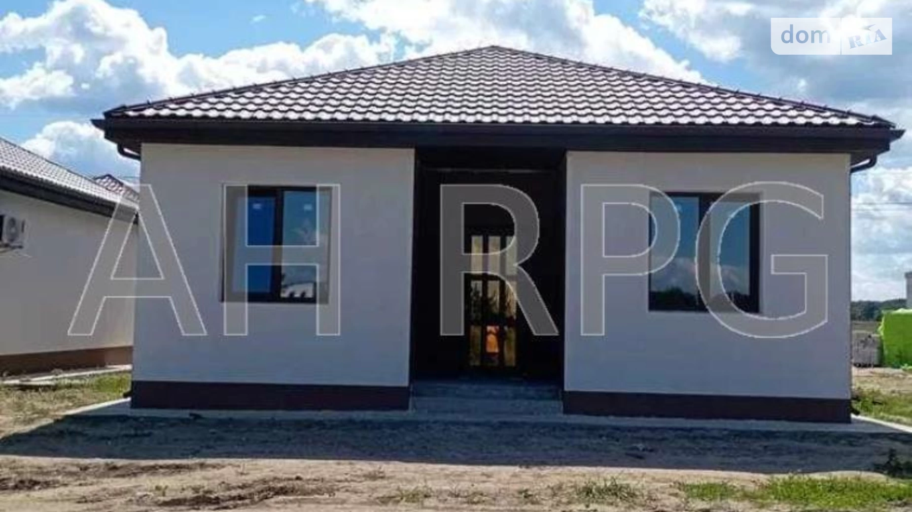 Продається одноповерховий будинок 110 кв. м з гаражем, цена: 65000 $ - фото 2