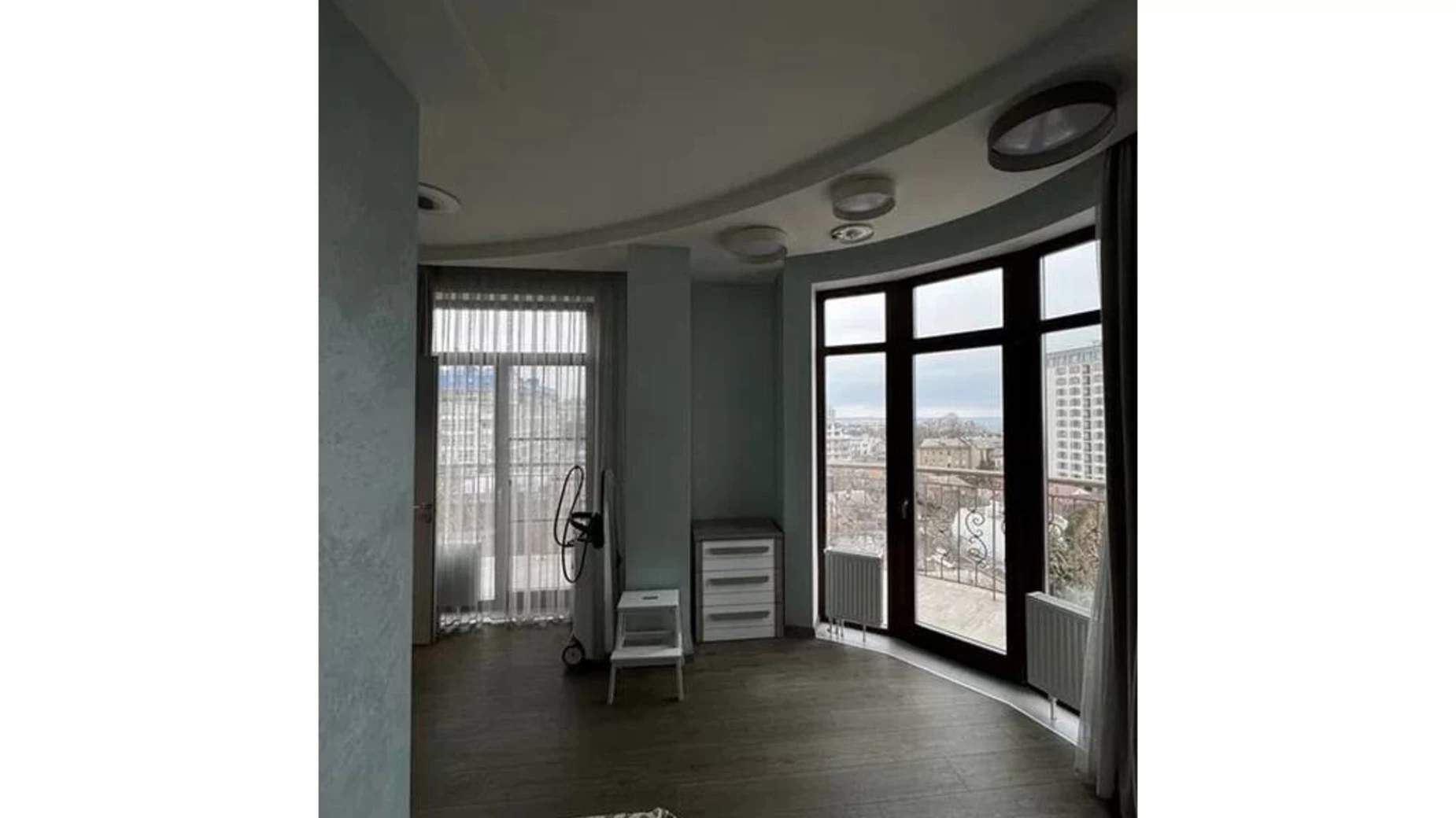 Продається 2-кімнатна квартира 75 кв. м у Одесі, бул. Французький, 13А - фото 3