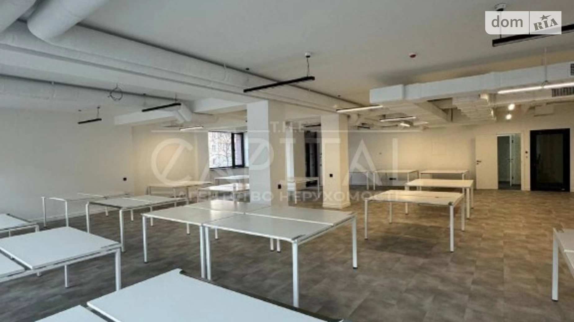 Сдается в аренду офис 227 кв. м в бизнес-центре, цена: 4908 $ - фото 2